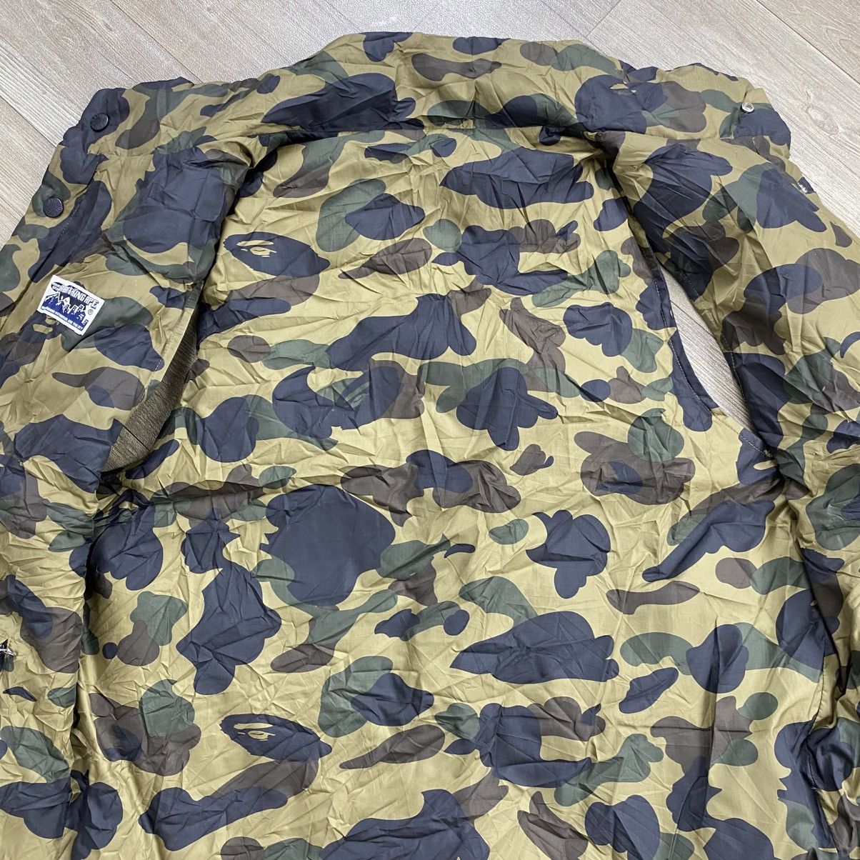 Bape 1st Bape A Bathing Ape Reversible Camo Down Vest Size US L / EU 52-54 / 3 - 15 Thumbnail