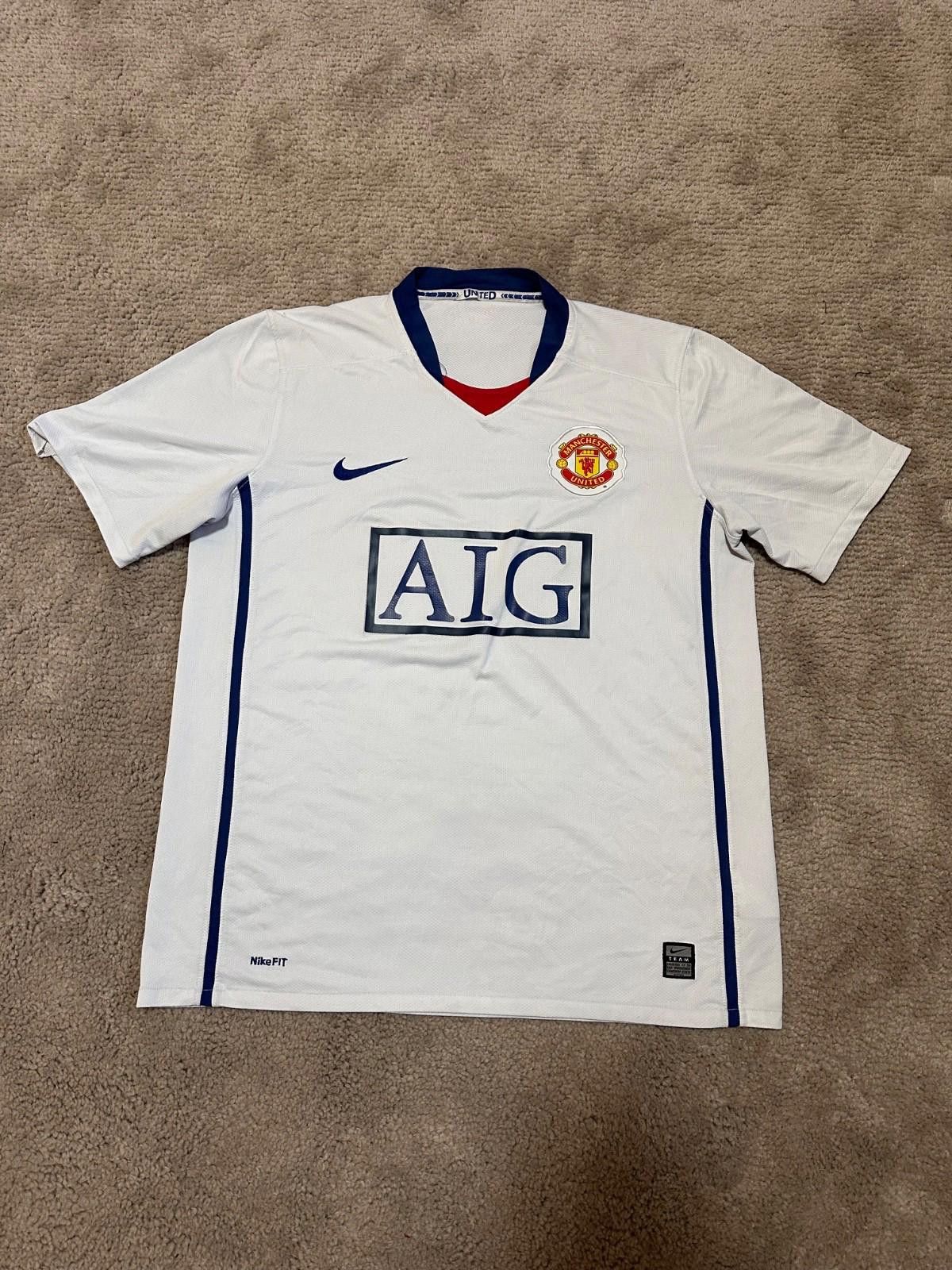 Nike MANCHESTER UNITED 2008 2009 AWAY FOOTBALL SHIRT JERSEY NIKE Size US M / EU 48-50 / 2 - 1 Thumbnail