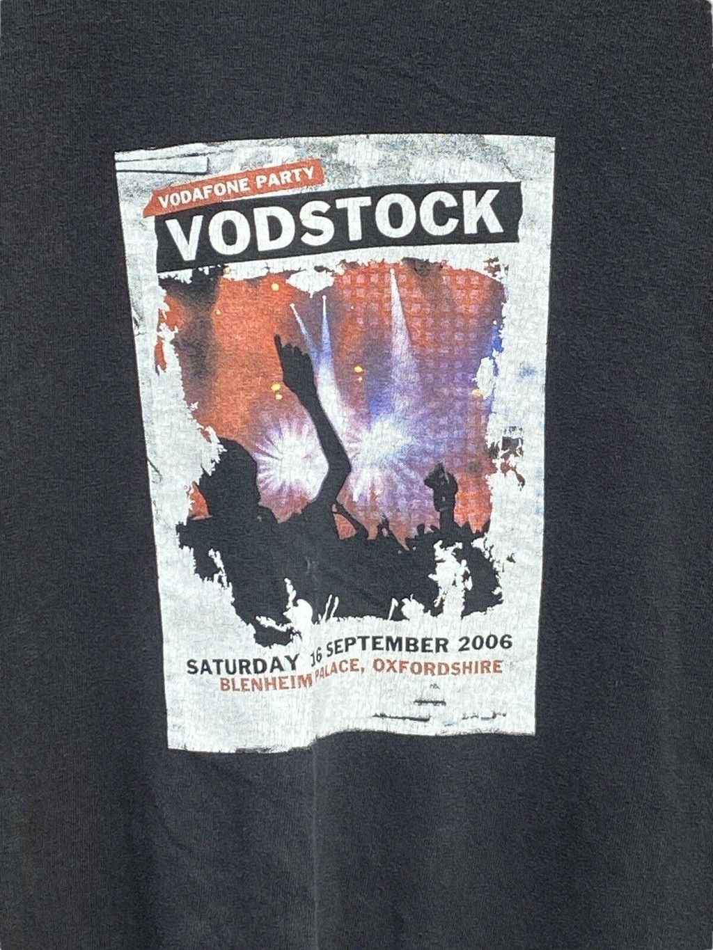 Gildan Vodstock 2006 Vodafone Party T Shirt Mens Size Large Size US L / EU 52-54 / 3 - 3 Thumbnail