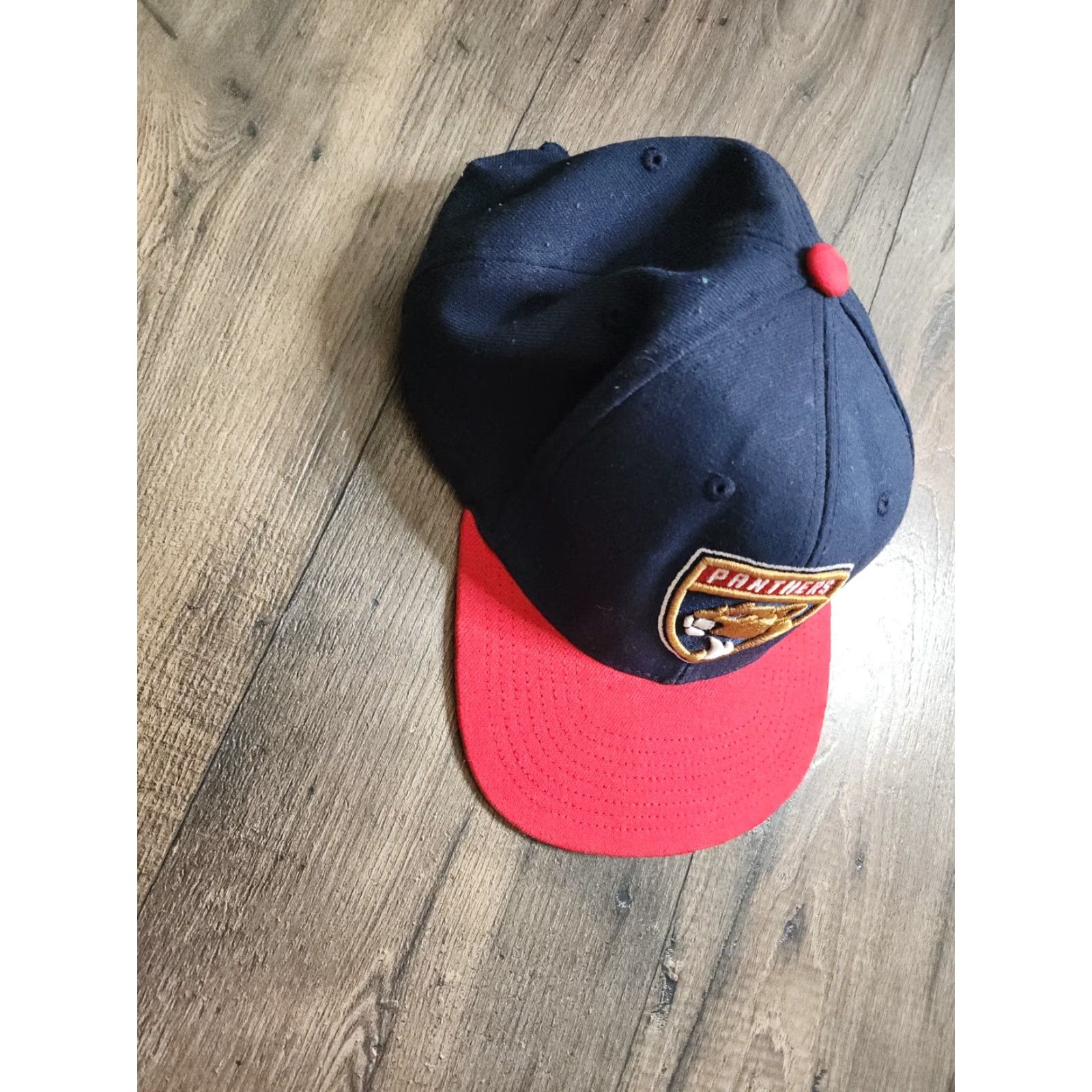 Mitchell & Ness Mitchell & Ness NHL Florida Panthers Snapback Hat Size US 35 - 4 Thumbnail