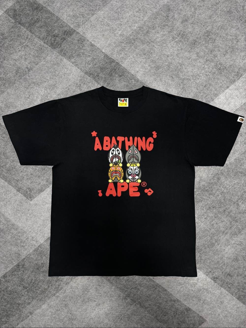 Bape A Bathing Ape Shark Milo Print T-Shirt XL Size US XL / EU 56 / 4 - 1 Thumbnail