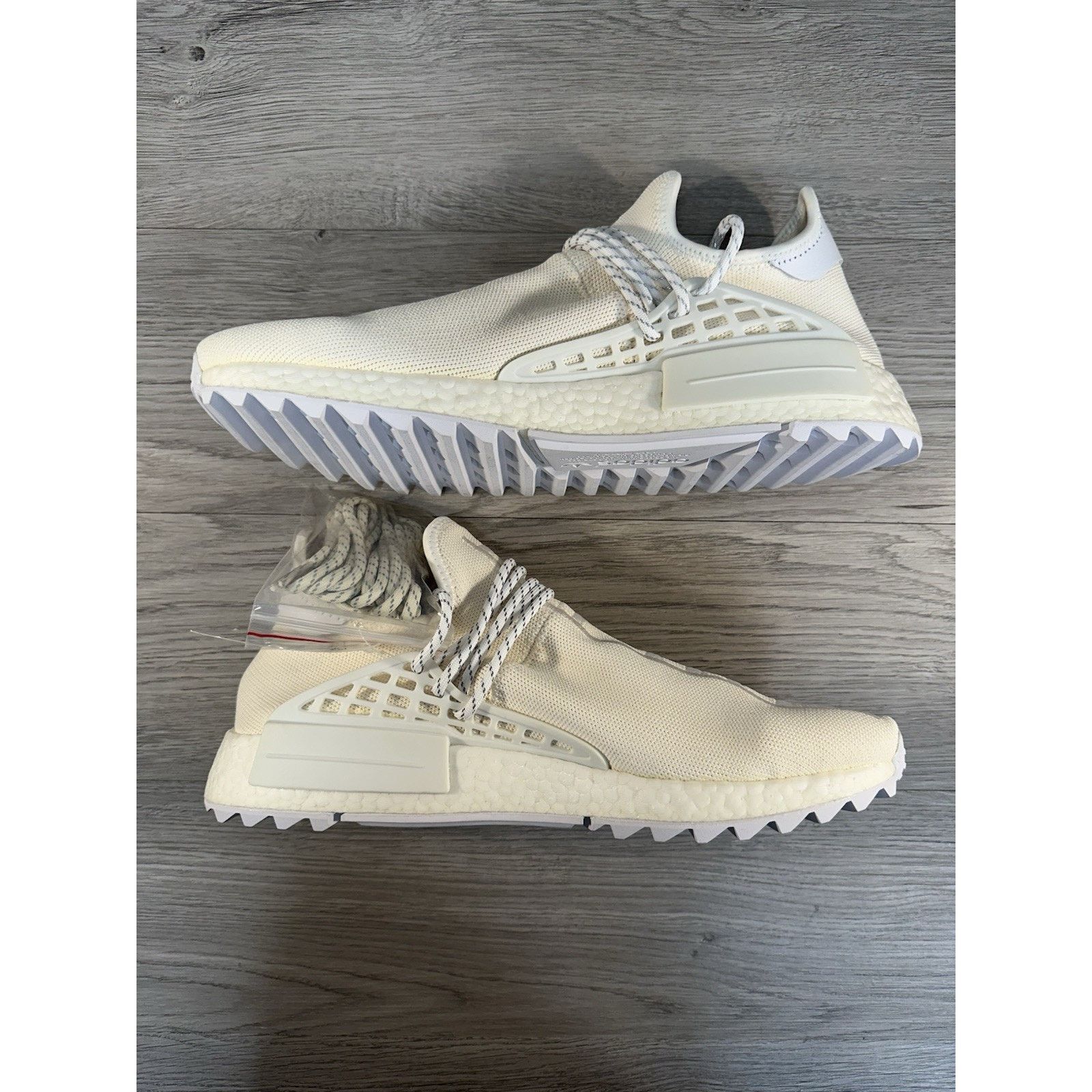 Adidas Pharrell x Adidas NMD Human Race Trail Blank Canvas Size 13 Size US 13 / EU 46 - 2 Thumbnail