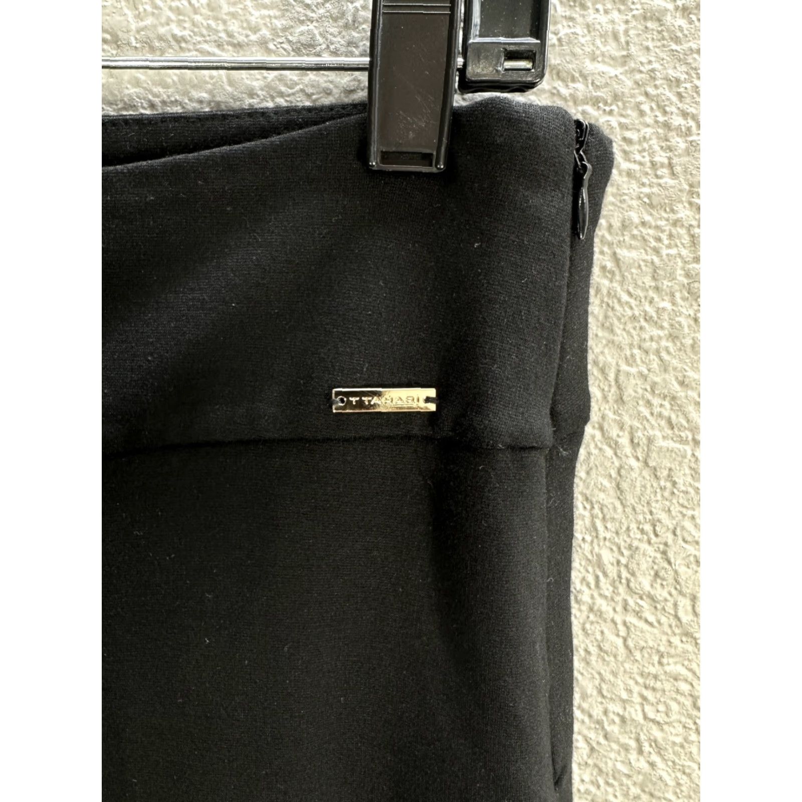 Vintage T Tahari Women Pants Dress Pants Black Nylon Rayon Hi Rise W33 Straight Relaxed Stretch 33in Inseam 33 Womens Size 24" / US 00 / IT 34 - 4 Thumbnail