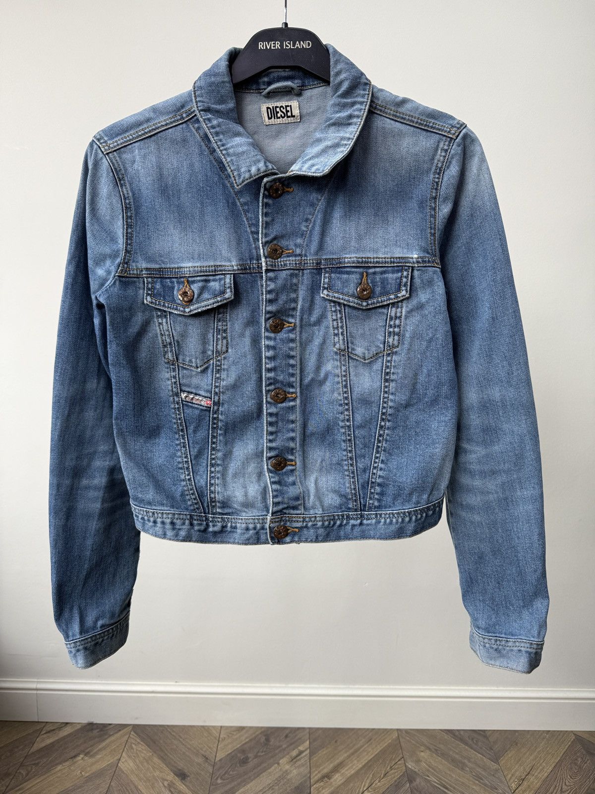 Diesel Vintage Diesel Denim Jacket Cropped Blue Trucker Jean Jacket Size S / US 4 / IT 40 - 2 Thumbnail