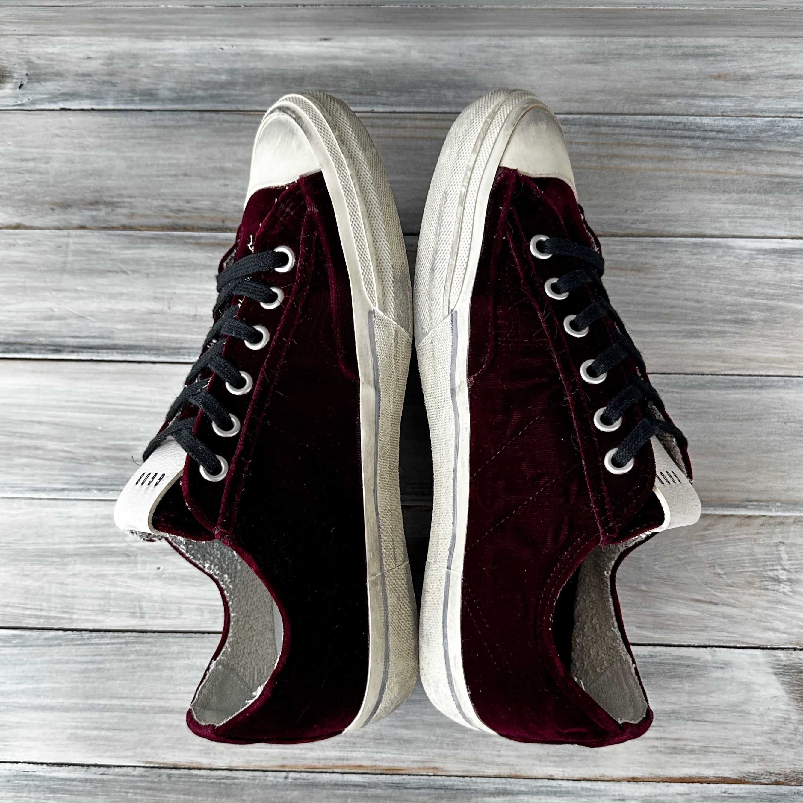 DELUXE × Golden Goose Golden Goose VSTAR2 Velvet Burgundy Made In Italy Sneakers Size US 7 / EU 40 - 9 Thumbnail