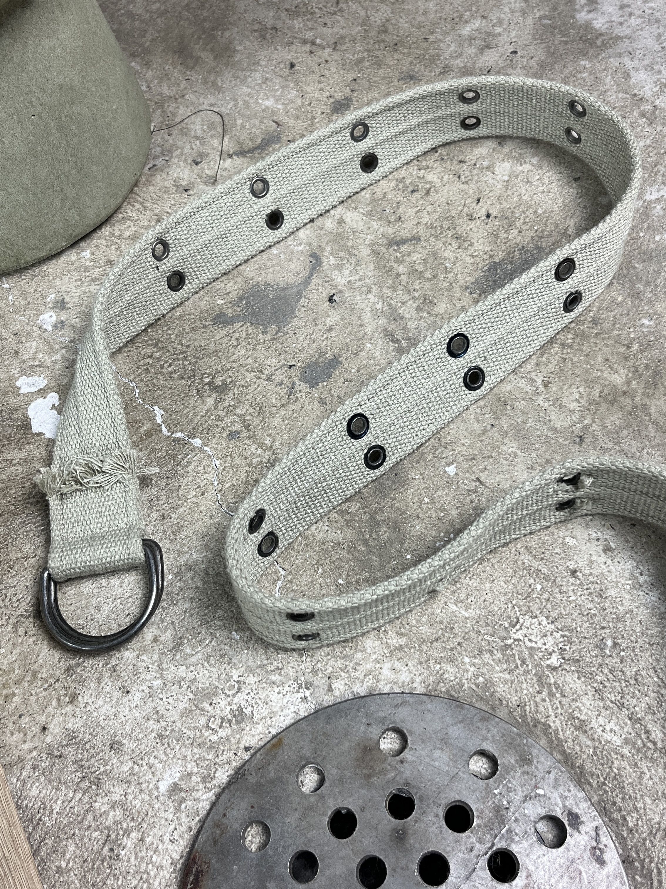 Vintage OLIVE CANVAS D-RING WEBBING BELT - № 4505 Size ONE SIZE - 2 Thumbnail