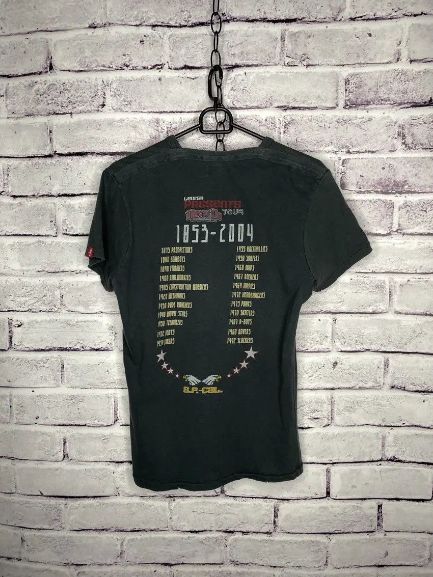 Levi's MENS Levi's Movin' On Tour 1853-2004 T Shirt Size US S / EU 44-46 / 1 - 2 Thumbnail