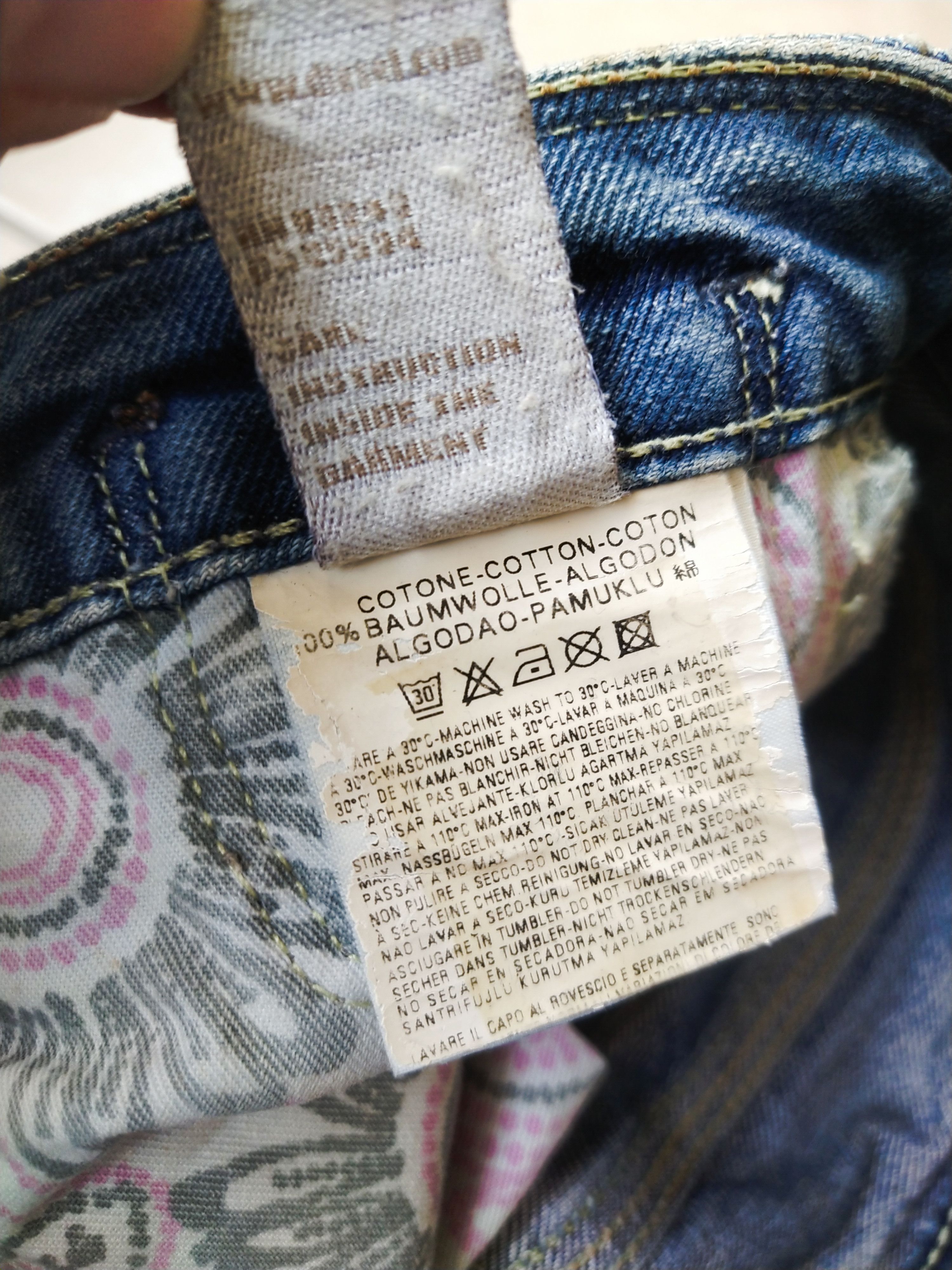 Diesel Diesel Cheren 0086T Made in Italy Woman Jeans Vintage Y2K Size 25" / US 0 / IT 36 - 12 Thumbnail