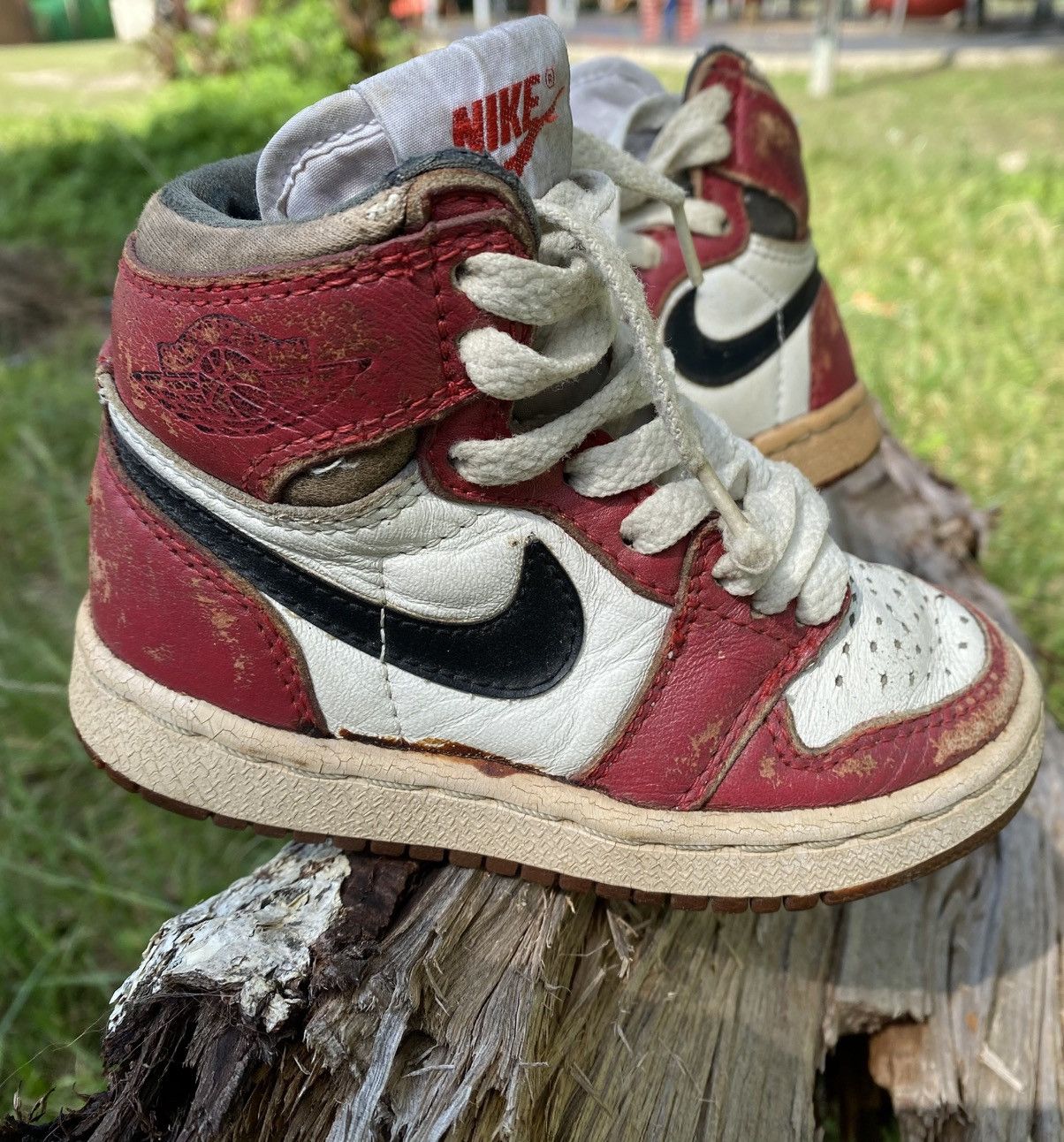 Nike Vintage rare nike AJ1 chicago OG 1985 toddler Size US 5 / EU 37 - 1 Thumbnail