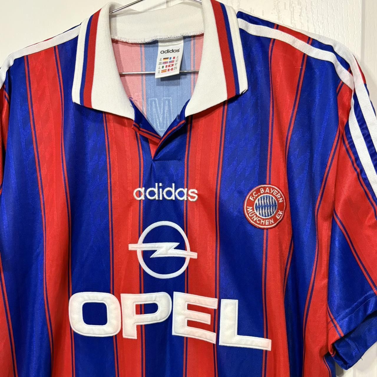 Vintage 90’s Adidas Bayern Munich Soccer Jersey main image 0