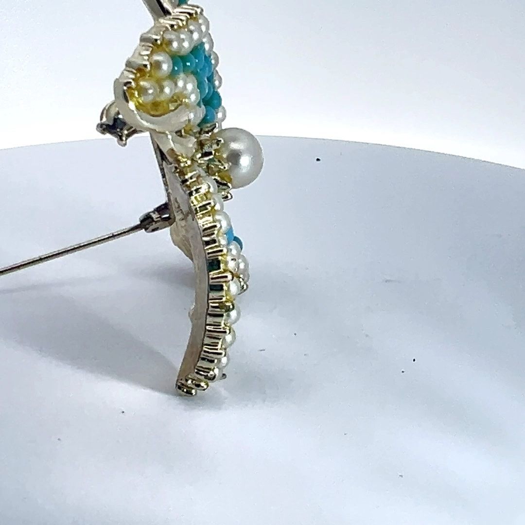 & Other Stories Florenza Elegant Faux Pearl and Turquoise Brooch Size ONE SIZE - 8 Thumbnail