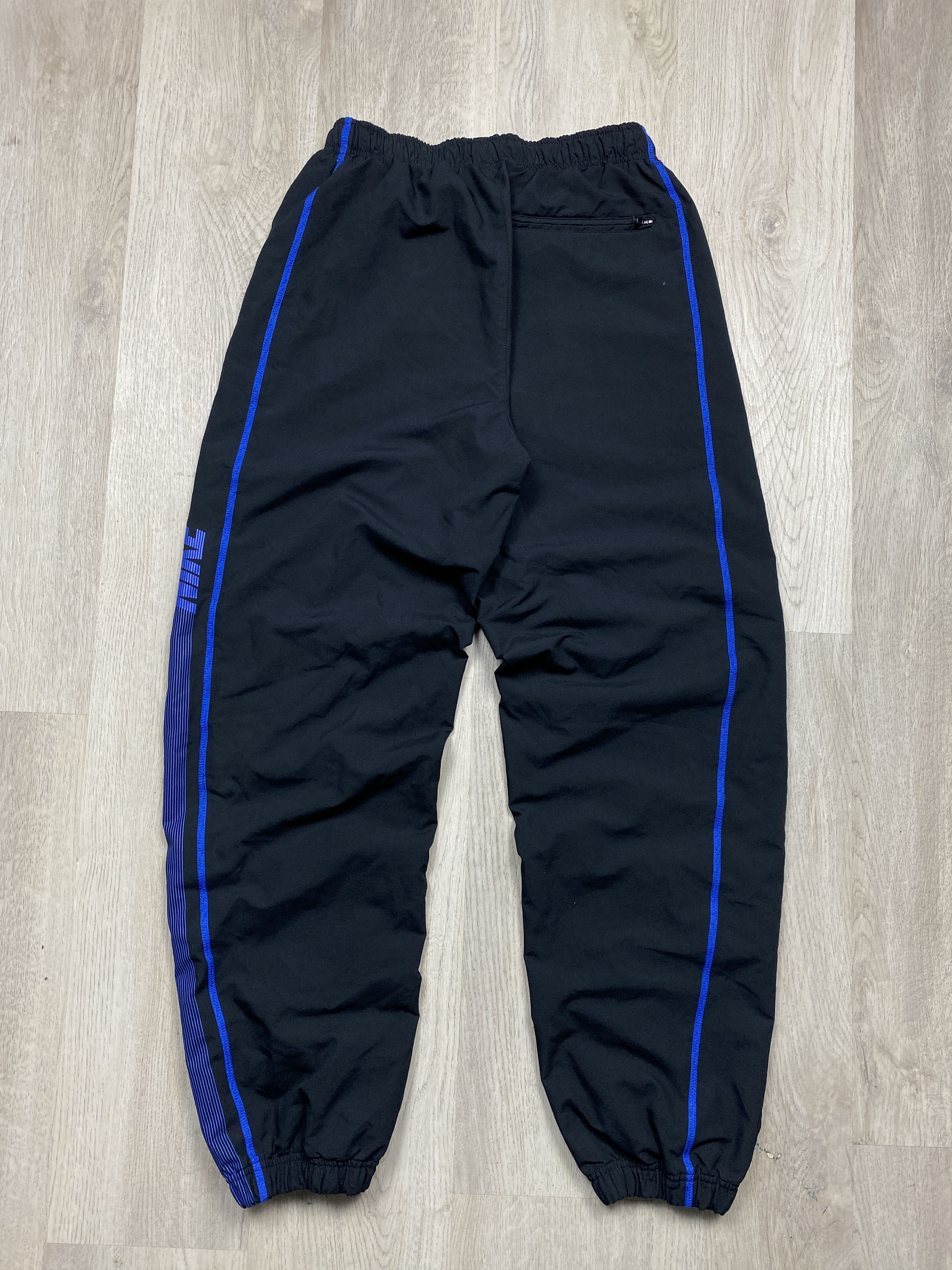 Nike × Vintage Nike Vintage Mens Nylon Track Pants Y2K Size US 30 / EU 46 - 7 Thumbnail