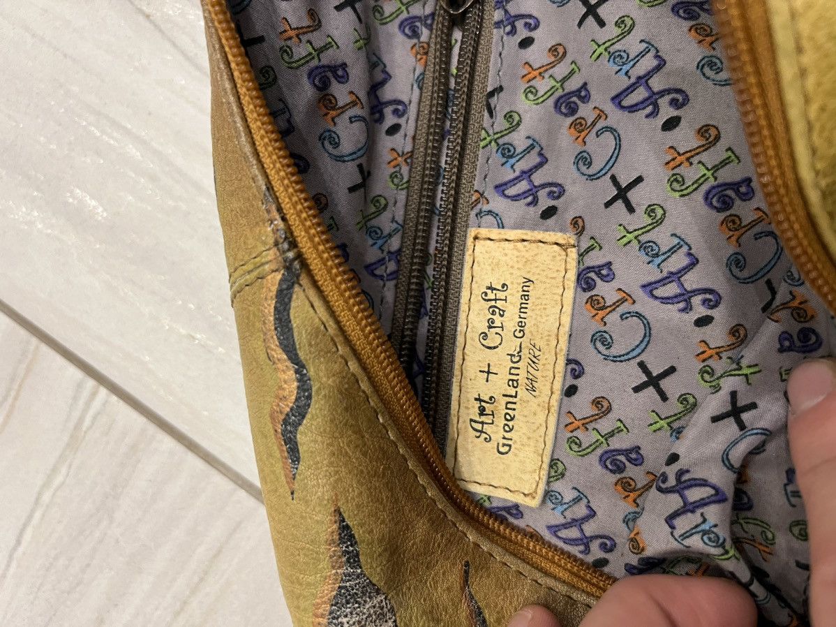 Handmade × Leather × Vintage Greenland nature art+ craft, leather shoulder bag , Size ONE SIZE - 7 Thumbnail