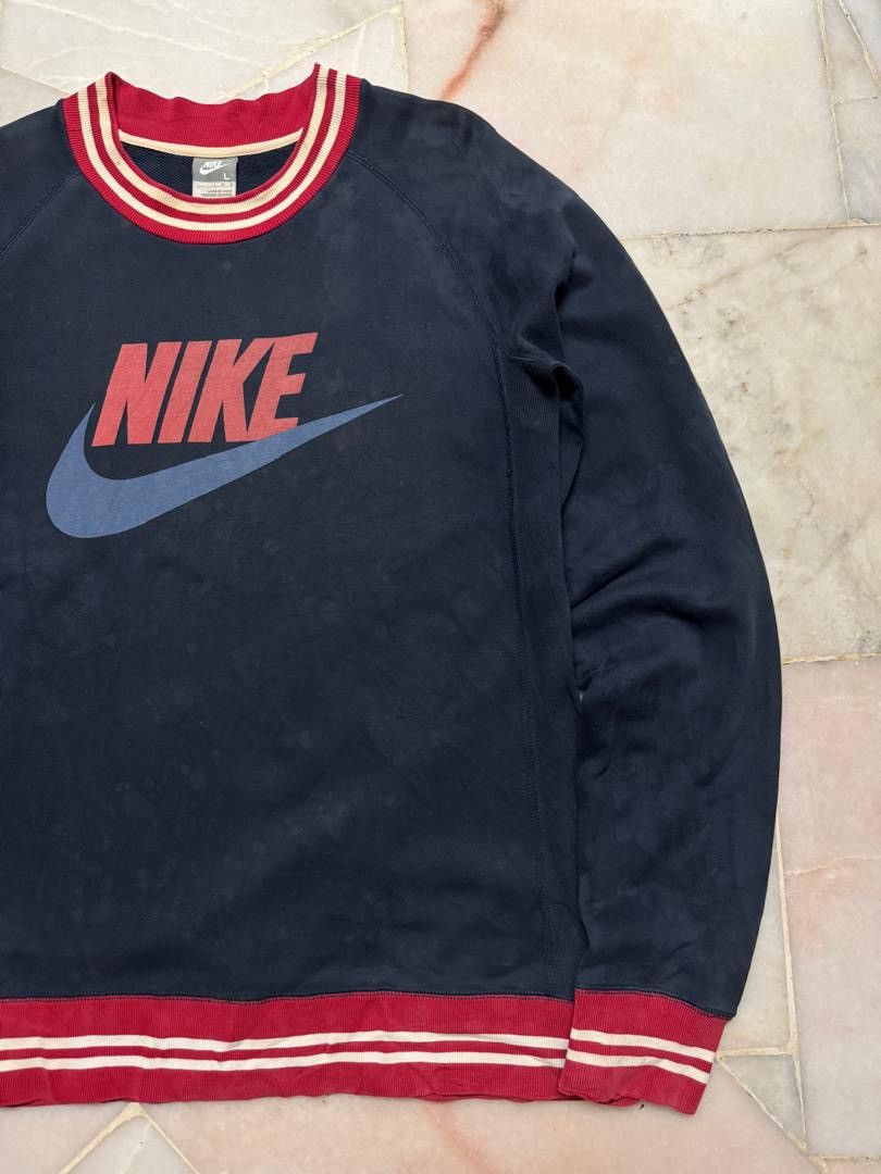 Nike VINTAGE Y2K NIKE BIG SWOOSH CREWNECK SWEATSHIRT RINGER Size US L / EU 52-54 / 3 - 4 Thumbnail