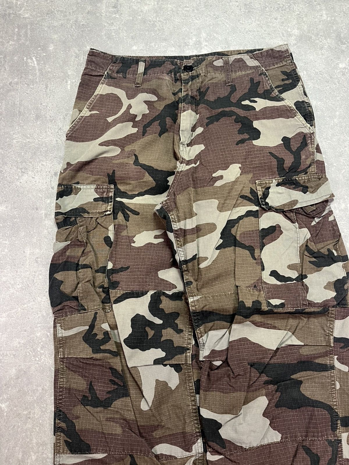 Carhartt Carhartt Camo Cargo Pants 31 32 Wide Leg Baggy Size US 32 / EU 48 - 3 Thumbnail