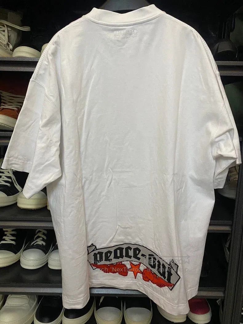Vetements Vetements Embroidered Short Sleeve T. Size US M / EU 48-50 / 2 - 3 Thumbnail