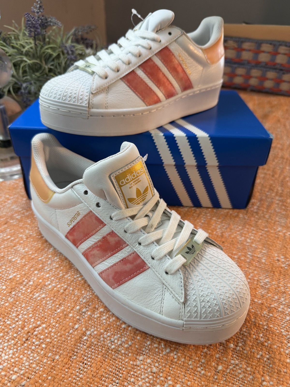 Adidas Beautiful Pink Adidas Superstar samples in Men's size 7 New Size US 7 / IT 37 - 1 Thumbnail