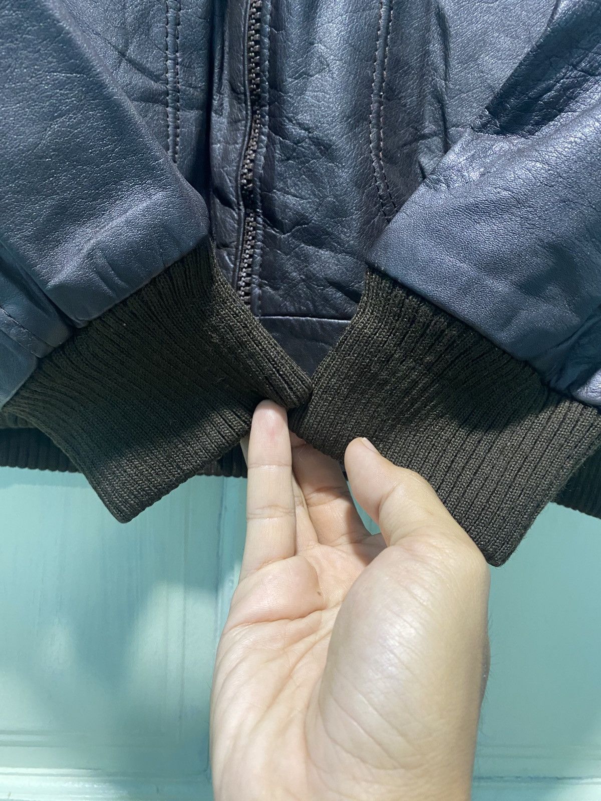 Genuine Leather Vintage Sunbird Leather Bomber Jacket Sherling Made Japan Size US L / EU 52-54 / 3 - 7 Thumbnail