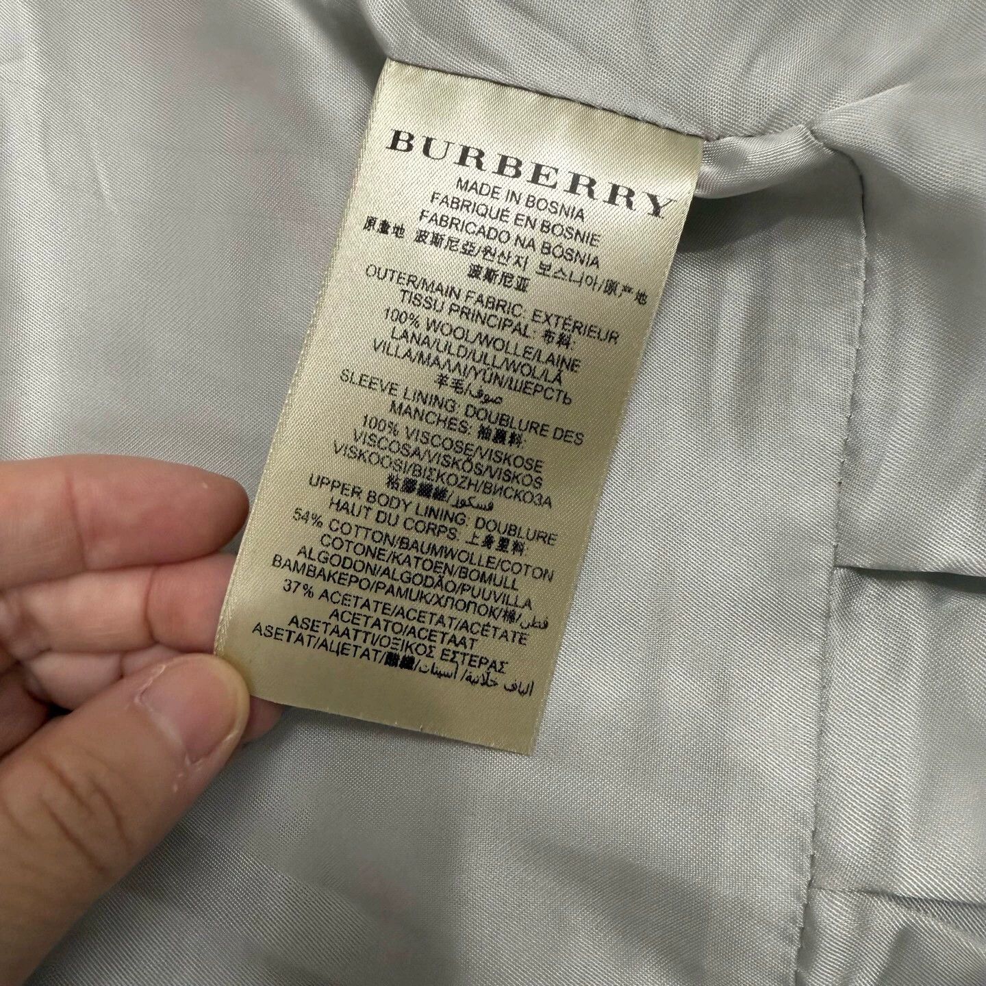 Burberry Burberry UK4 light gray lining check wool short coat 99 new Size XS / US 0-2 / IT 36-38 - 4 Thumbnail