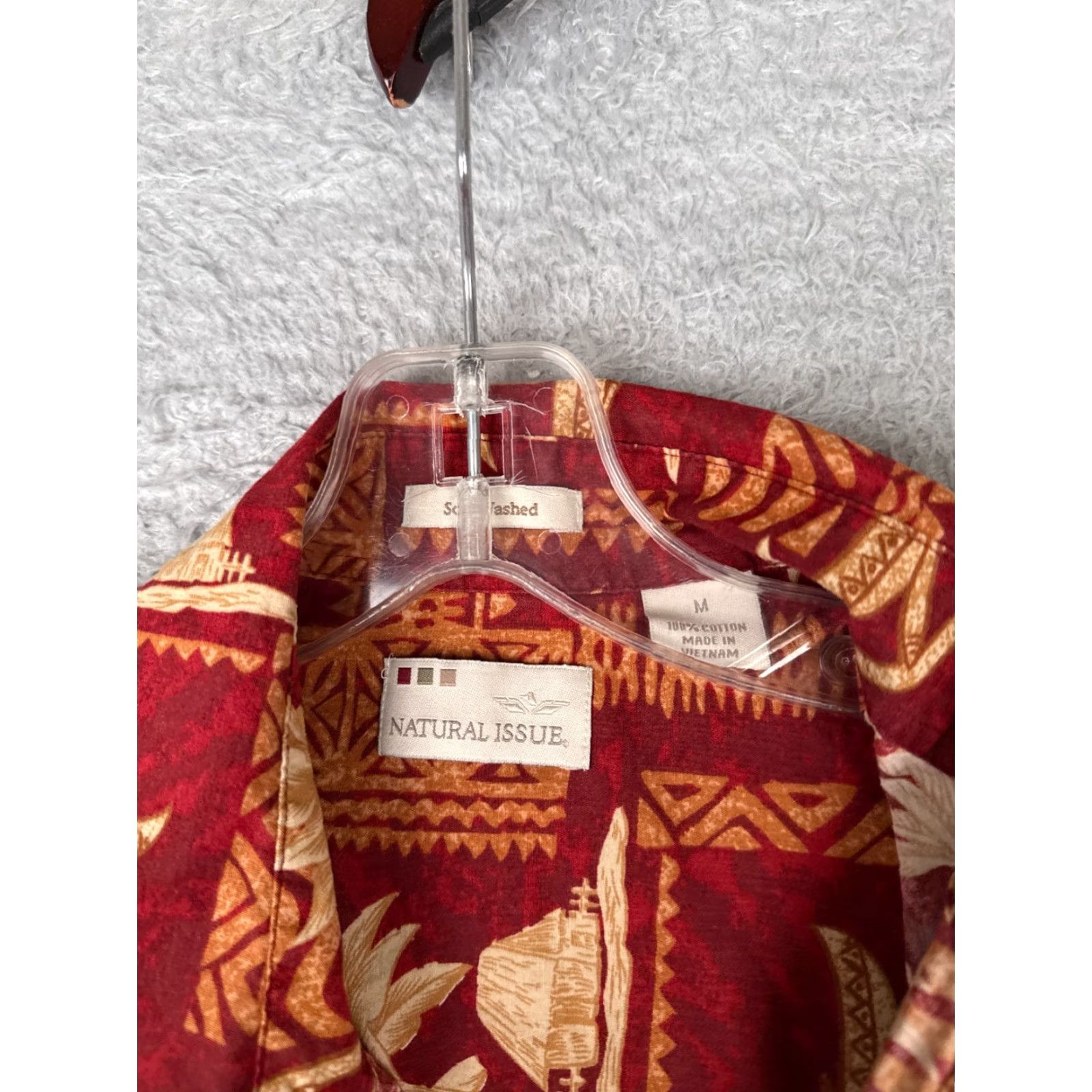 Vintage Natural Issue Button-Up Shirt Men M Red Floral Cotton 100% Button-Down Short Sleeve Collared 44 in Regular Size US M / EU 48-50 / 2 - 6 Thumbnail