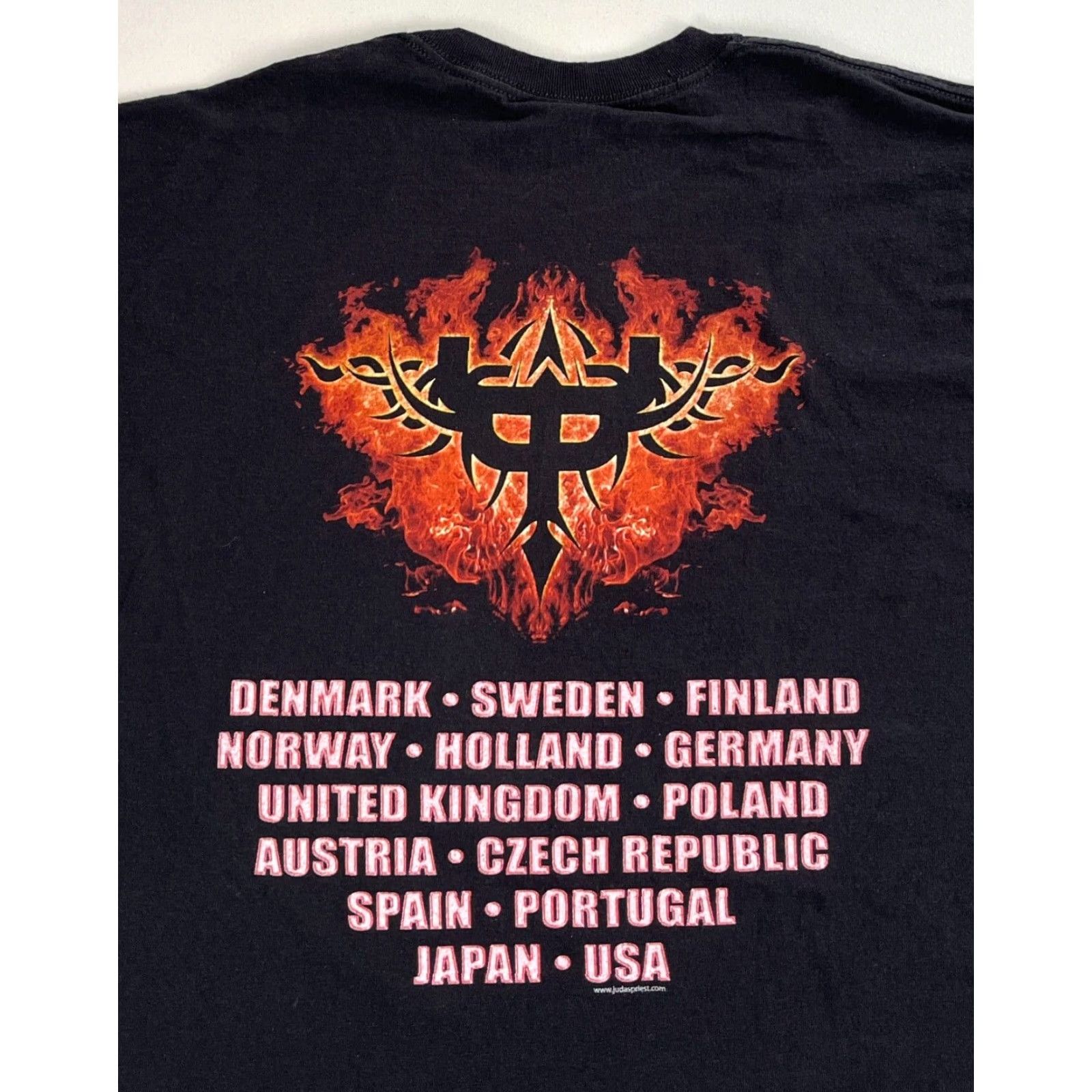 Gildan VINTAGE Judas Priest World Tour T-Shirt Rock Band Double-Sided Sz XL Size US XL / EU 56 / 4 - 3 Thumbnail