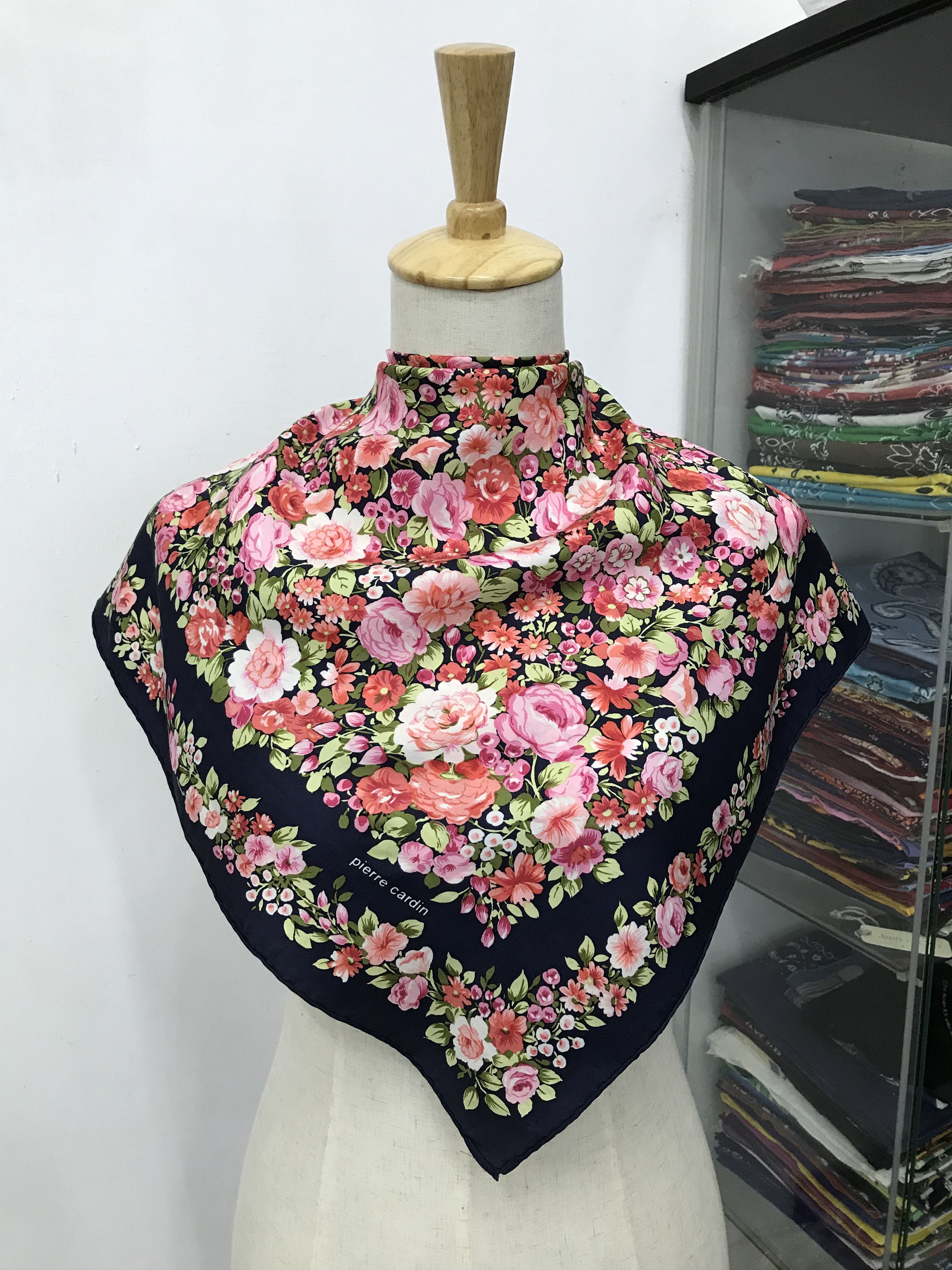 Pierre Cardin Vintage Pierre Cardin Silk Scarf Size ONE SIZE - 1 Thumbnail