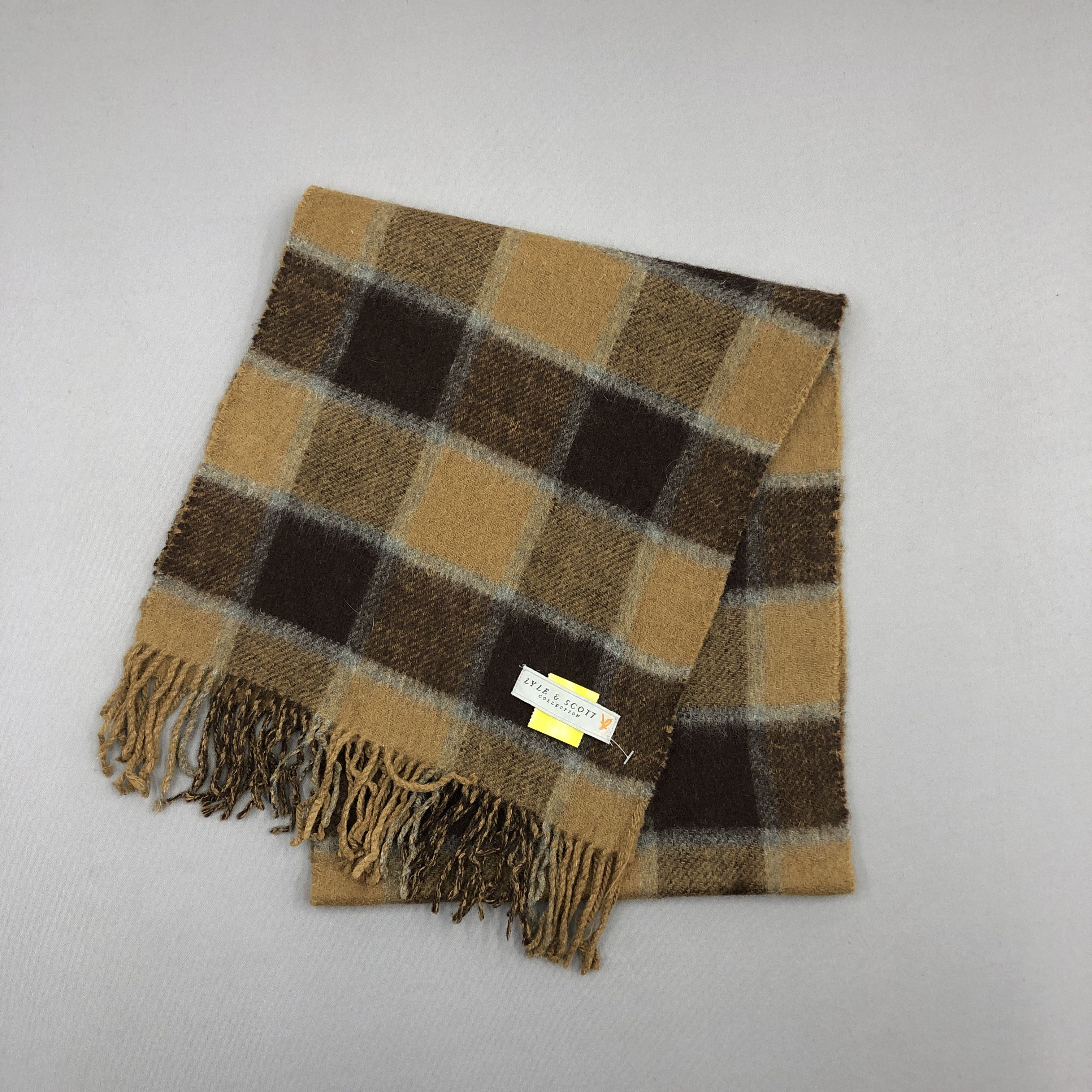 Lyle & Scott Vintage Lyle & Scott Scarf Muffler Wool Plaid Winter Scarves Size ONE SIZE - 3 Thumbnail