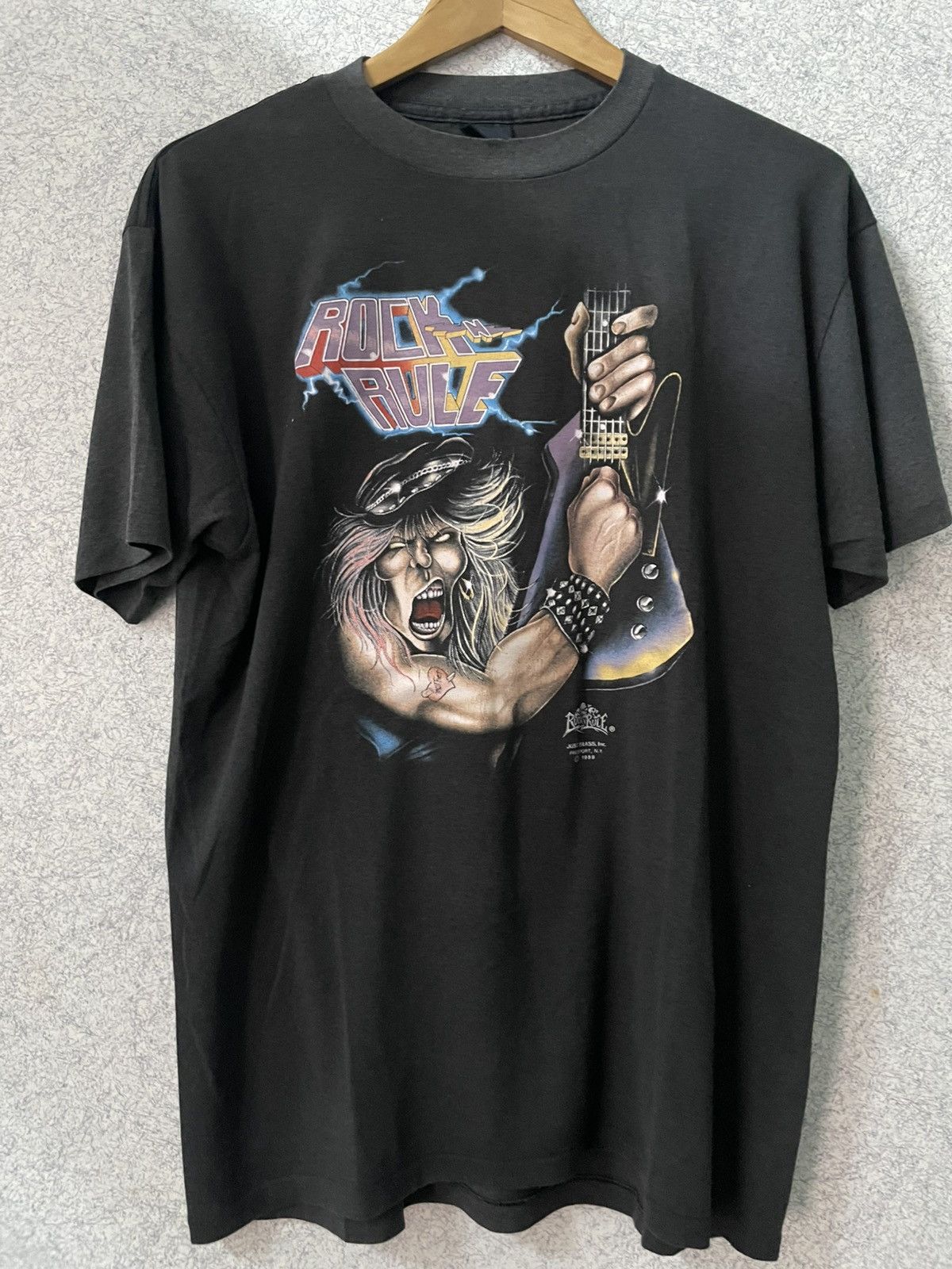 Harley Davidson Vintage 1989 3D Emblem Just Brass Inc. Rock N Rule Tee Size US L / EU 52-54 / 3 - 1 Thumbnail