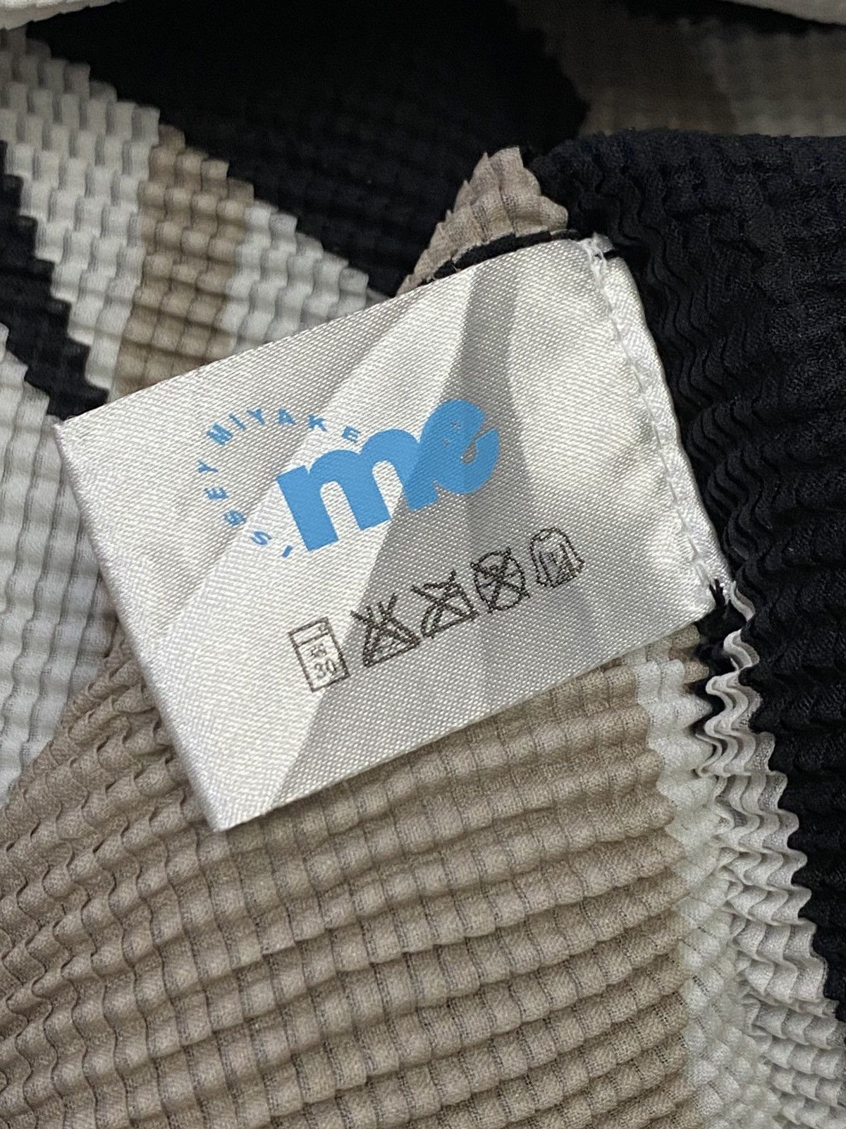 Issey Miyake Me Issey Miyake Pleated Geometiric Turtleneck Size M / US 6-8 / IT 42-44 - 10 Thumbnail