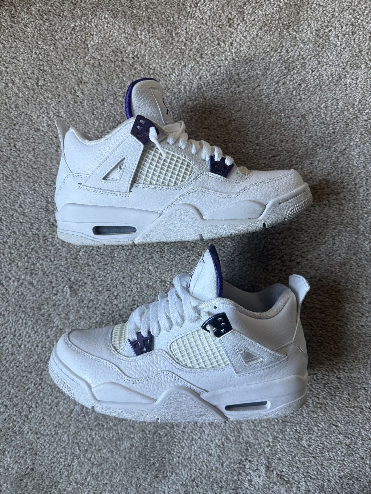 Jordan Brand Air Jordan 4 Retro Purple Metallic Size US 7 / EU 40 - 1 Thumbnail