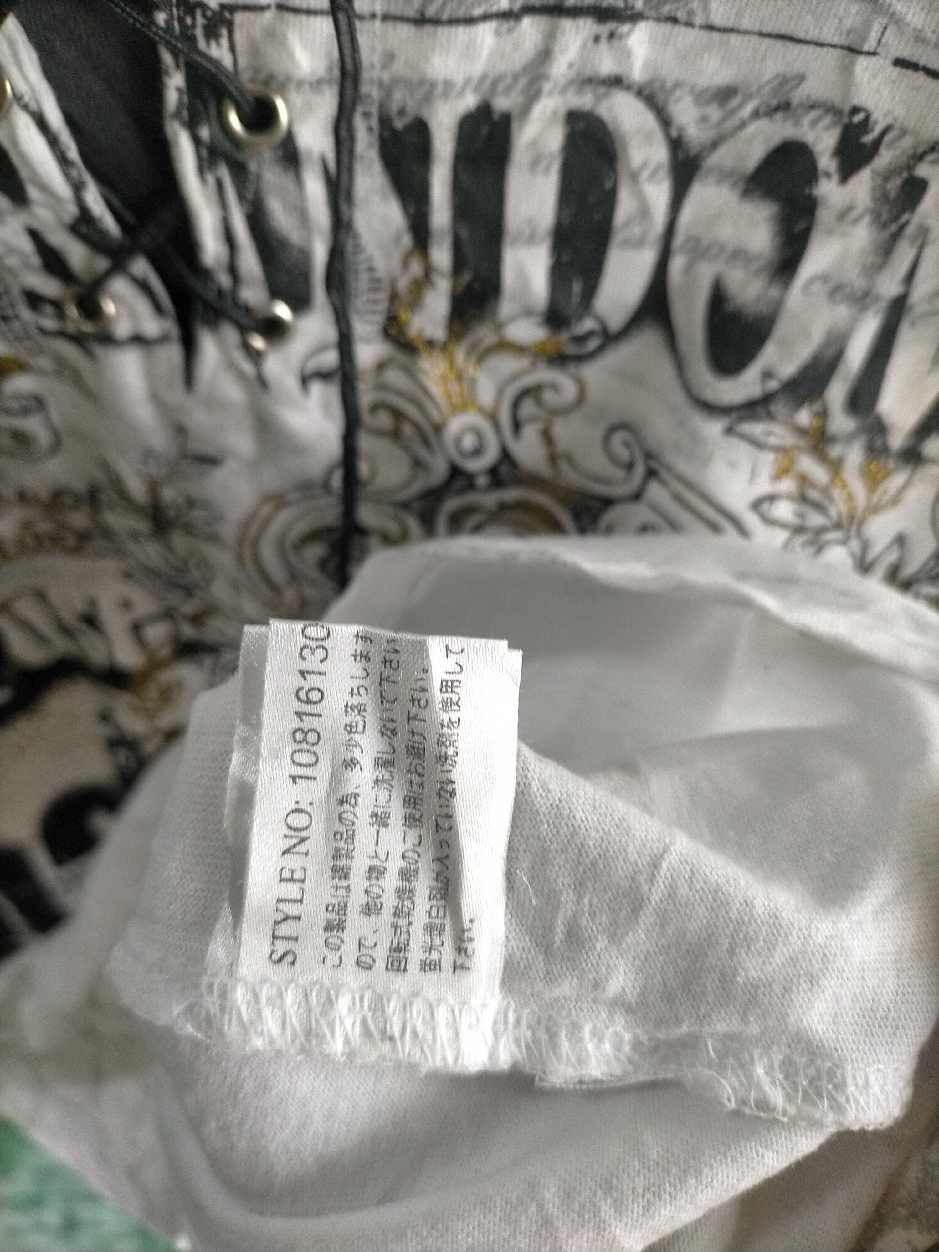 Beauty Beast Vintage Double Layers Beaumere Poem Longsleeve Size US M / EU 48-50 / 2 - 6 Thumbnail