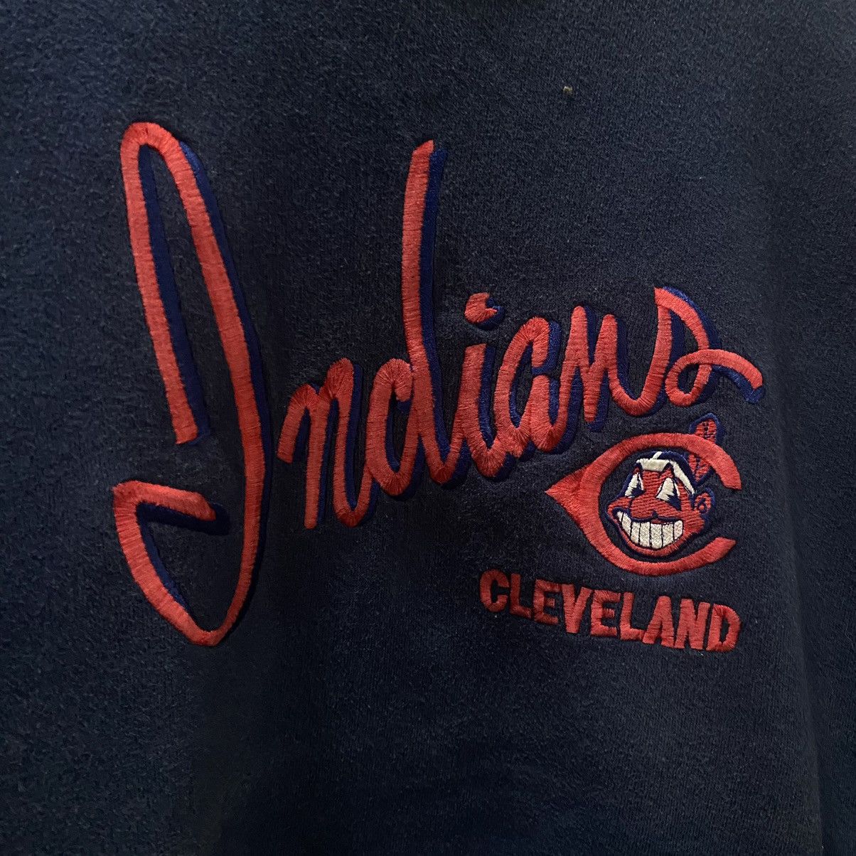 Vintage Cleveland Indians Vintage Embroidered Crewneck Sweatshirts Size US L / EU 52-54 / 3 - 5 Thumbnail