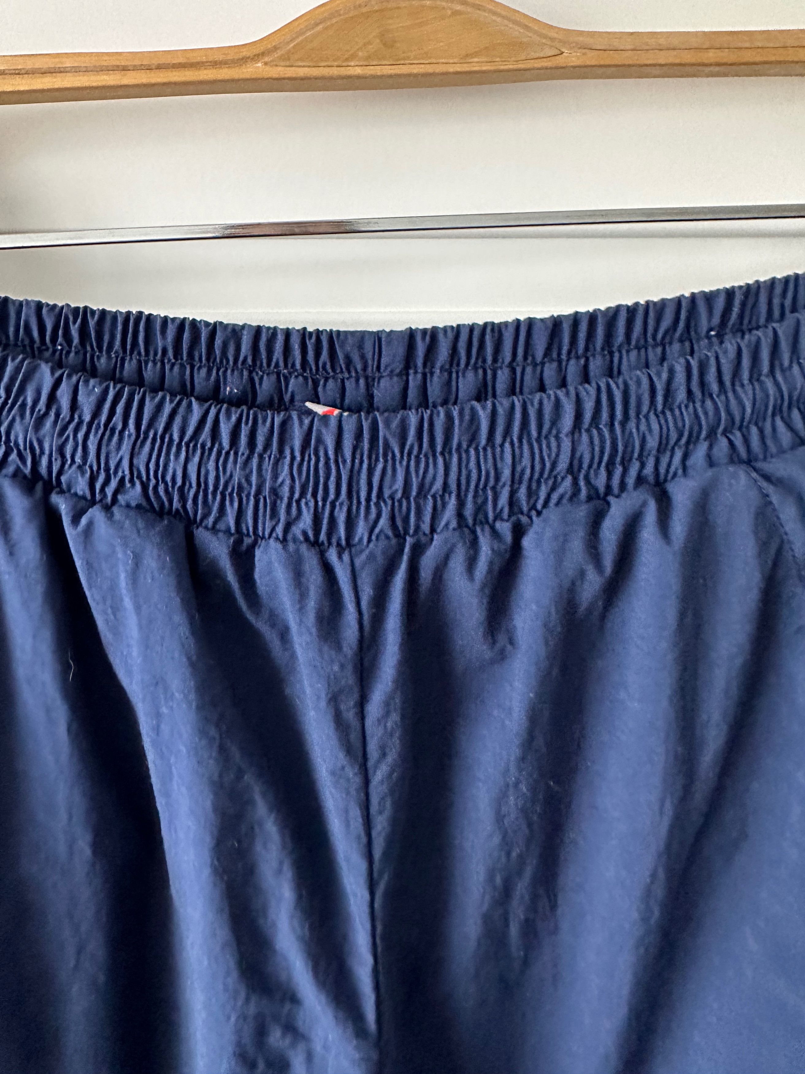 Vintage 90's NIKE vintage nylon navy track pants drill swoosh Size US 32 / EU 48 - 5 Thumbnail