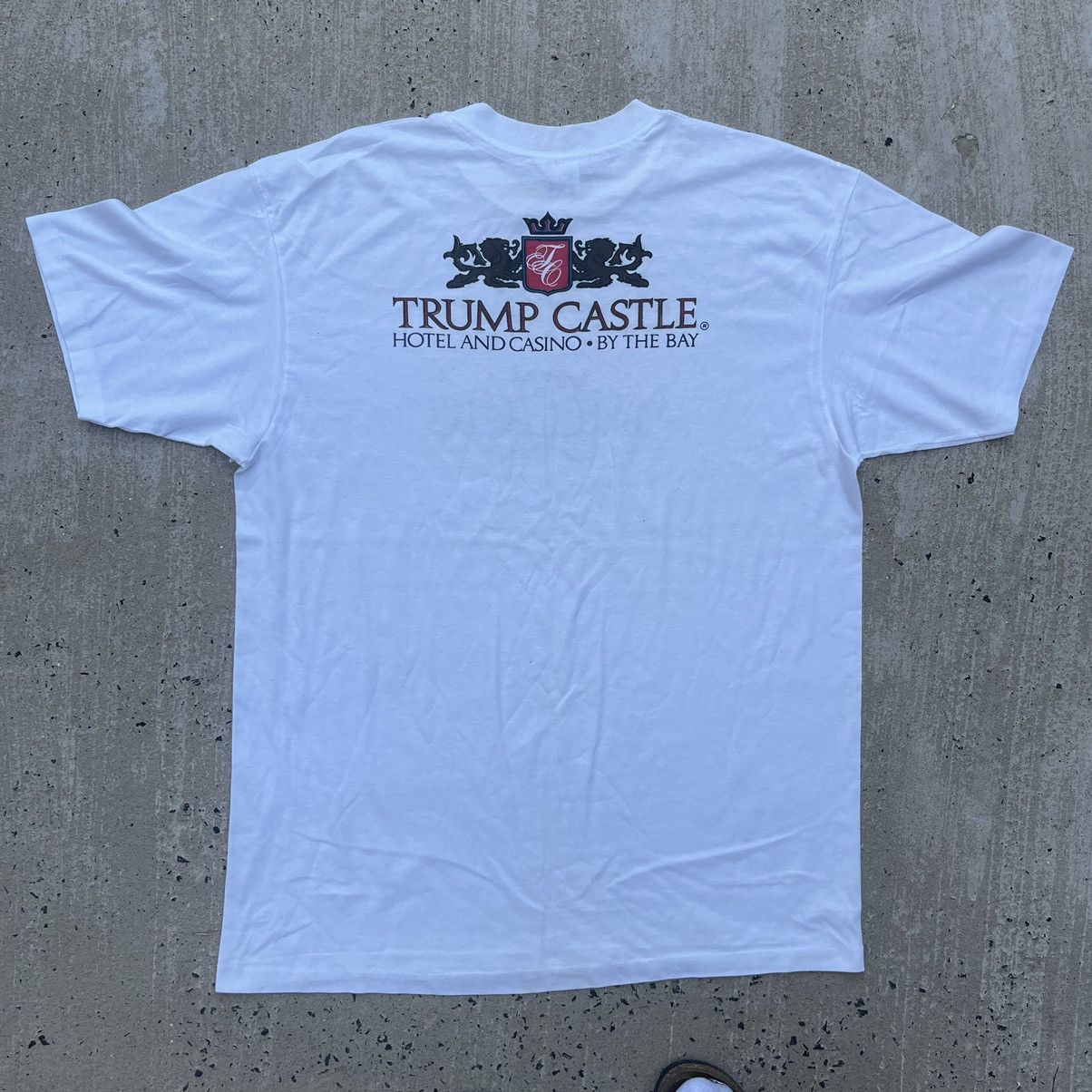 Donald Trump Vintage WIN MILLIONS TRUMP CASTLE Single Stitch Shirt Size US XL / EU 56 / 4 - 5 Thumbnail