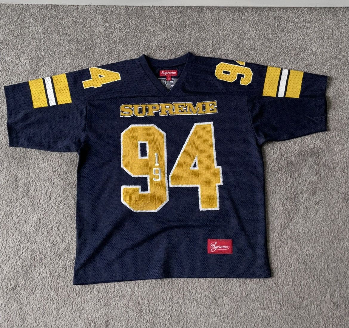 Supreme Supreme Sequin Football Jersey Size US S / EU 44-46 / 1 - 1 Thumbnail