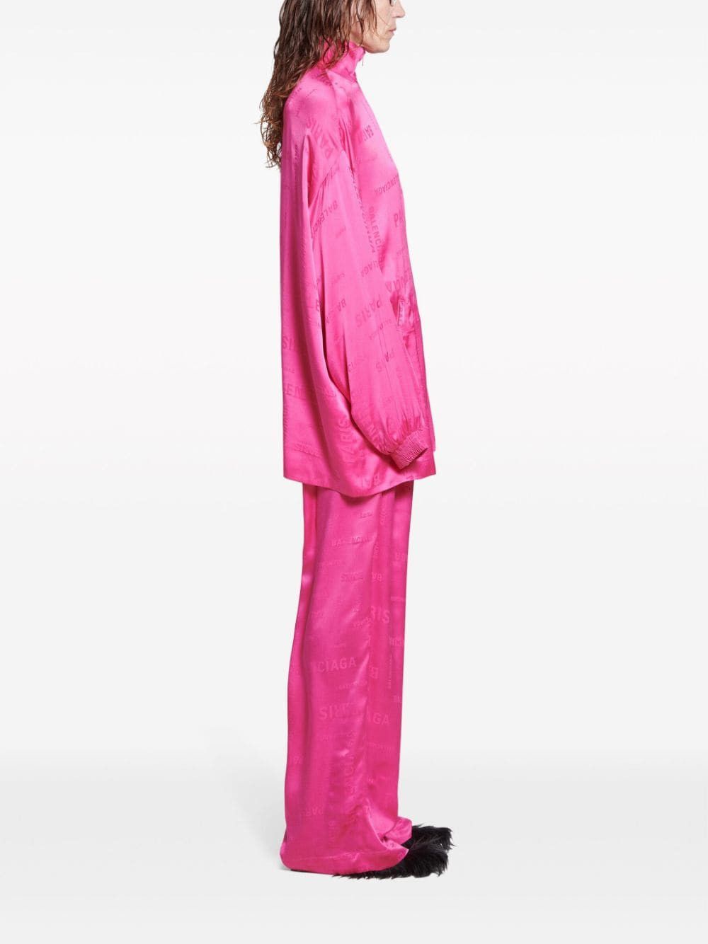 Balenciaga o1s1rm0725 Bal Paris Allover Fluid Tracksuit Jacket in Pink Size XS / US 0-2 / IT 36-38 - 8 Thumbnail