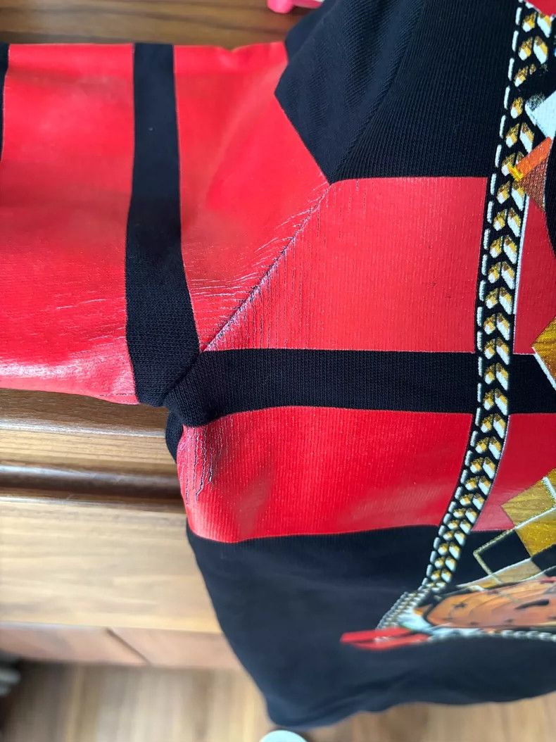 Givenchy Givenchy Showcase hoodie with stars and target 17, chest c Size US S / EU 44-46 / 1 - 4 Thumbnail