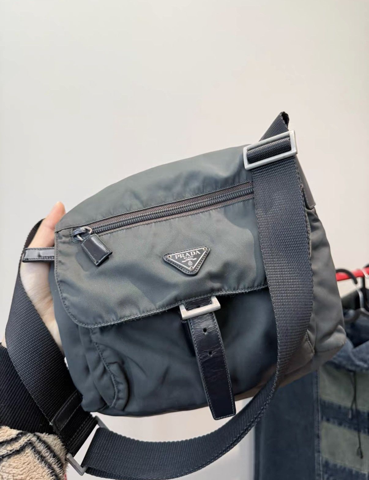 Prada Prada Vintage Army Green Parachute Camera Crossbody Bag J36 Size ONE SIZE - 3 Thumbnail