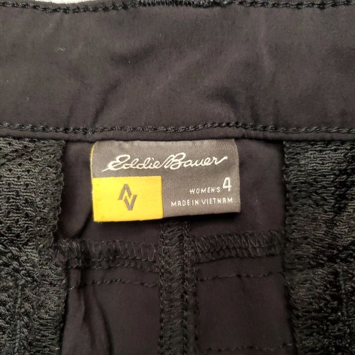 Eddie Bauer VINTAGE Eddie Bauer Pant Women 4 Black Stretch Cargo Ruched Lightweight Crop Hike Travel Size 27" / US 4 / IT 40 - 3 Thumbnail