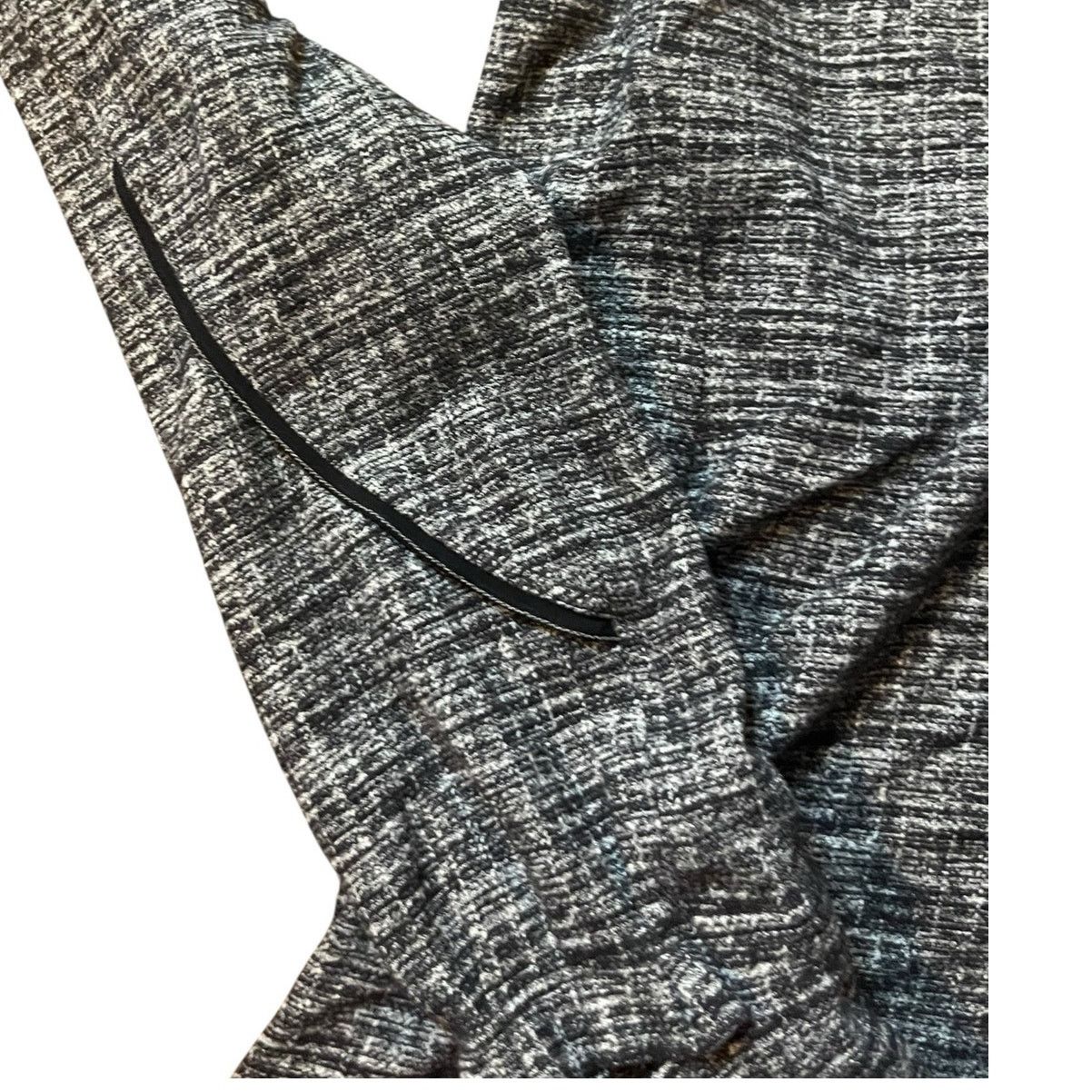 Lululemon Lululemon Extra Mile LS Running Luon Ring spun Black size 4 Size S / US 4 / IT 40 - 5 Thumbnail