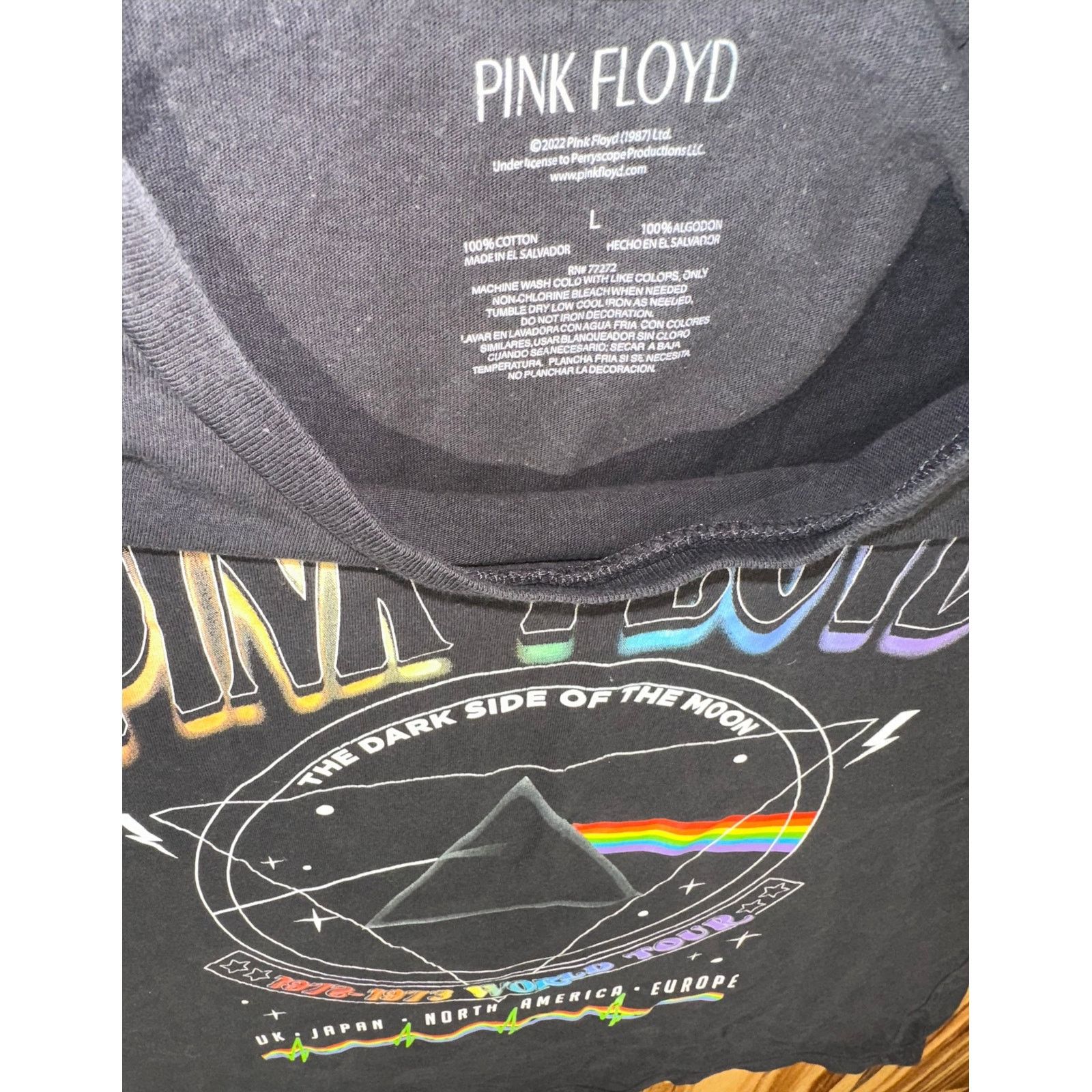 Pink Floyd Pink Floyd The Dark Side Of The Moon 72-73 world tour Size L Size US L / EU 52-54 / 3 - 5 Thumbnail