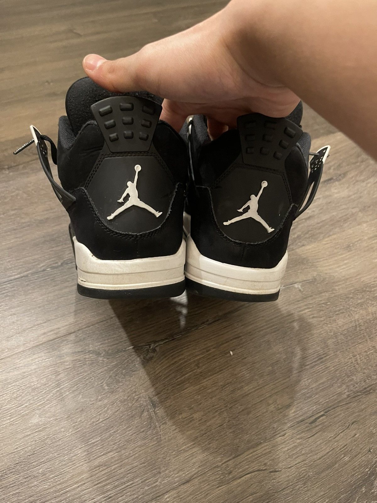 Nike Air Jordan 4s white thunder Size US 8 / EU 41 - 2 Thumbnail
