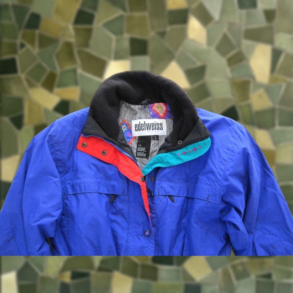 Vintage VINTAGE Edelweiss Wear Jacket Women S-M Nylon Purple Green Red Ski Zip 1990s Parka Waist Bust Measurements Mens Womens Girls Boys Size S / US 4 / IT 40 - 1 Thumbnail