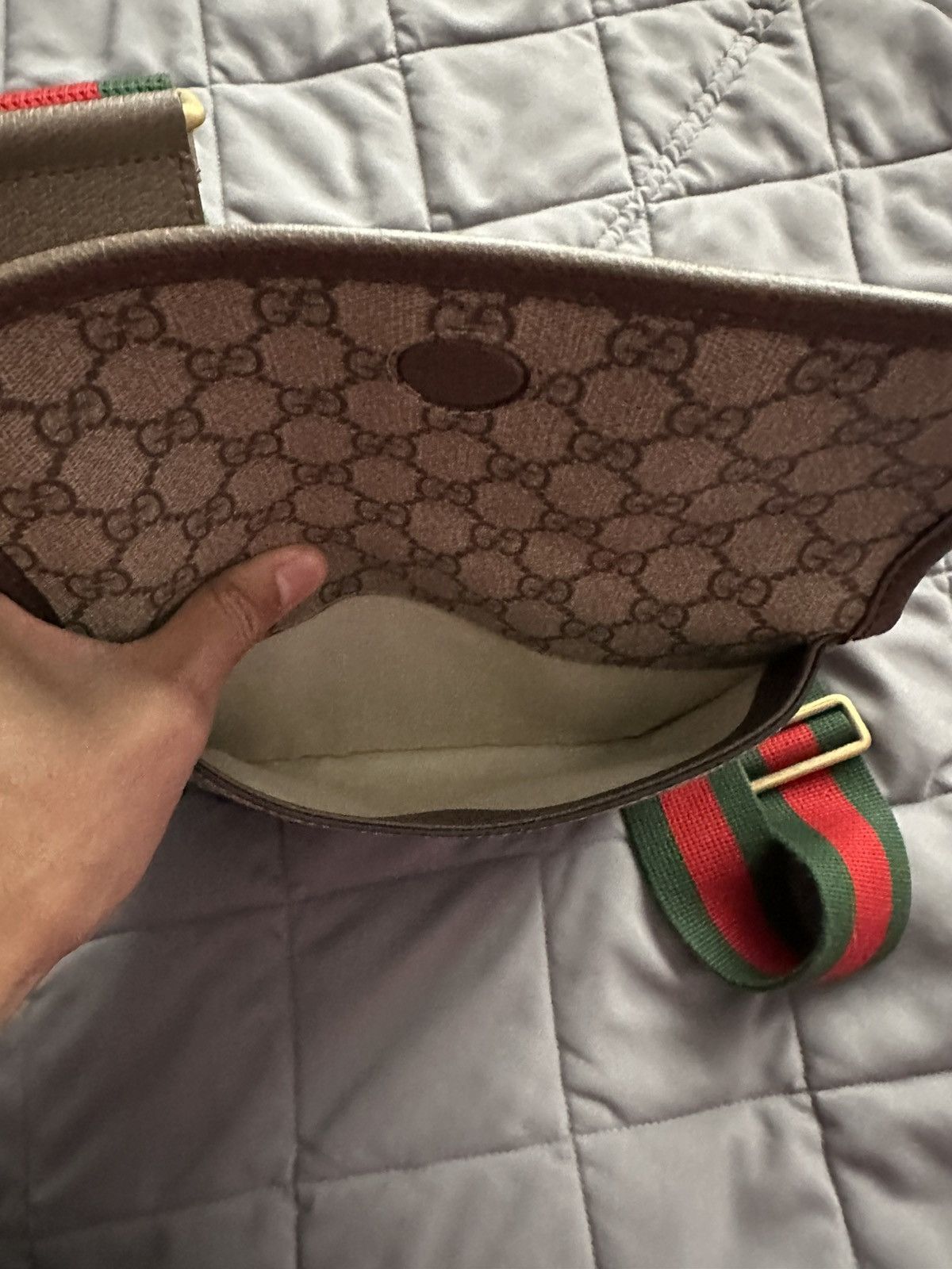 Gucci Gucci Men’s Tiger Shoulder Bag Size ONE SIZE - 10 Thumbnail