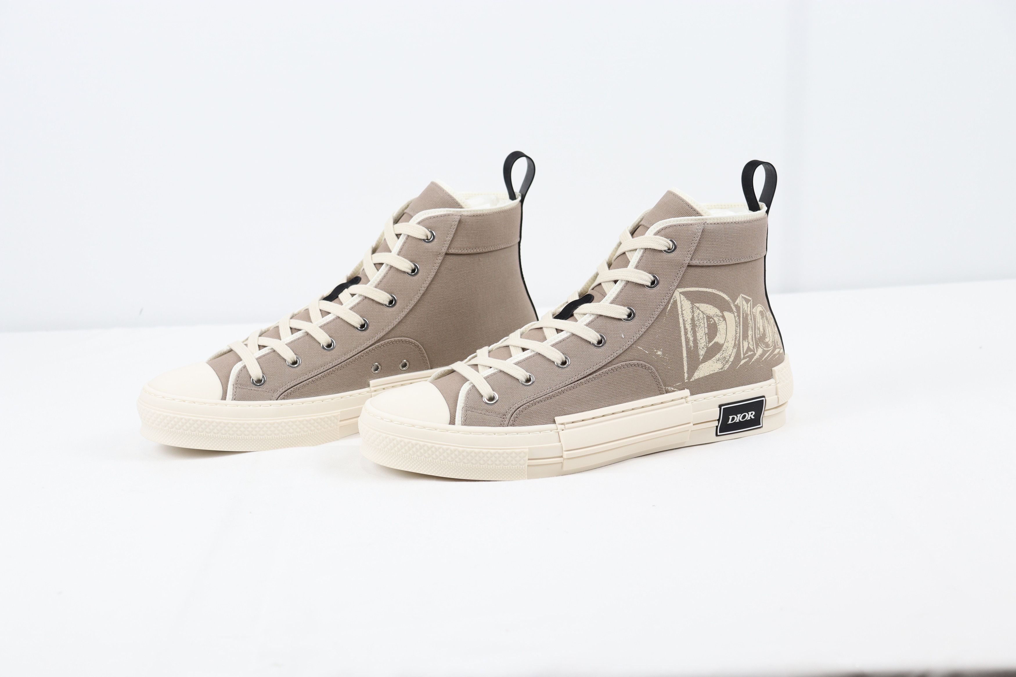 Dior o1rshd Logo B23 Sneakers in Grey Size US 9 / EU 42 - 8 Thumbnail