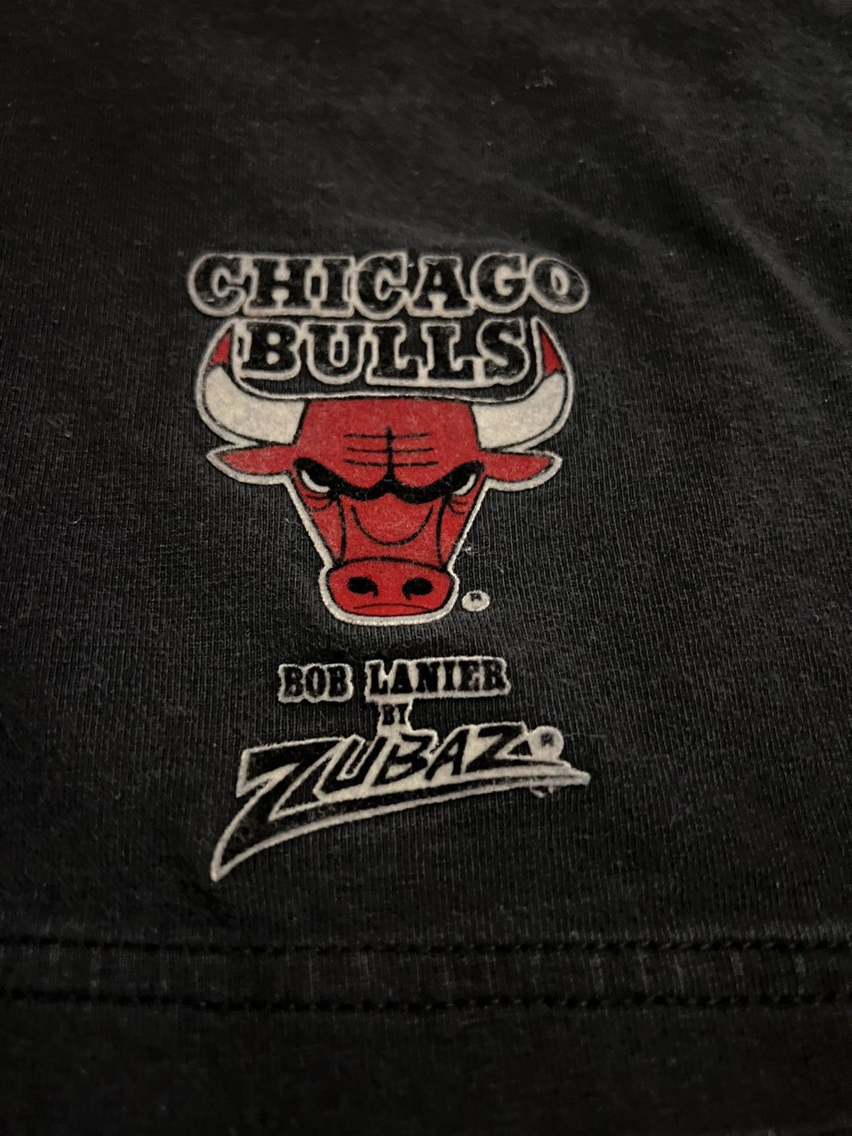 Vintage × Zubaz Vintage Zubaz Chicago Bulls Shorts Size US 32 / EU 48 - 4 Thumbnail