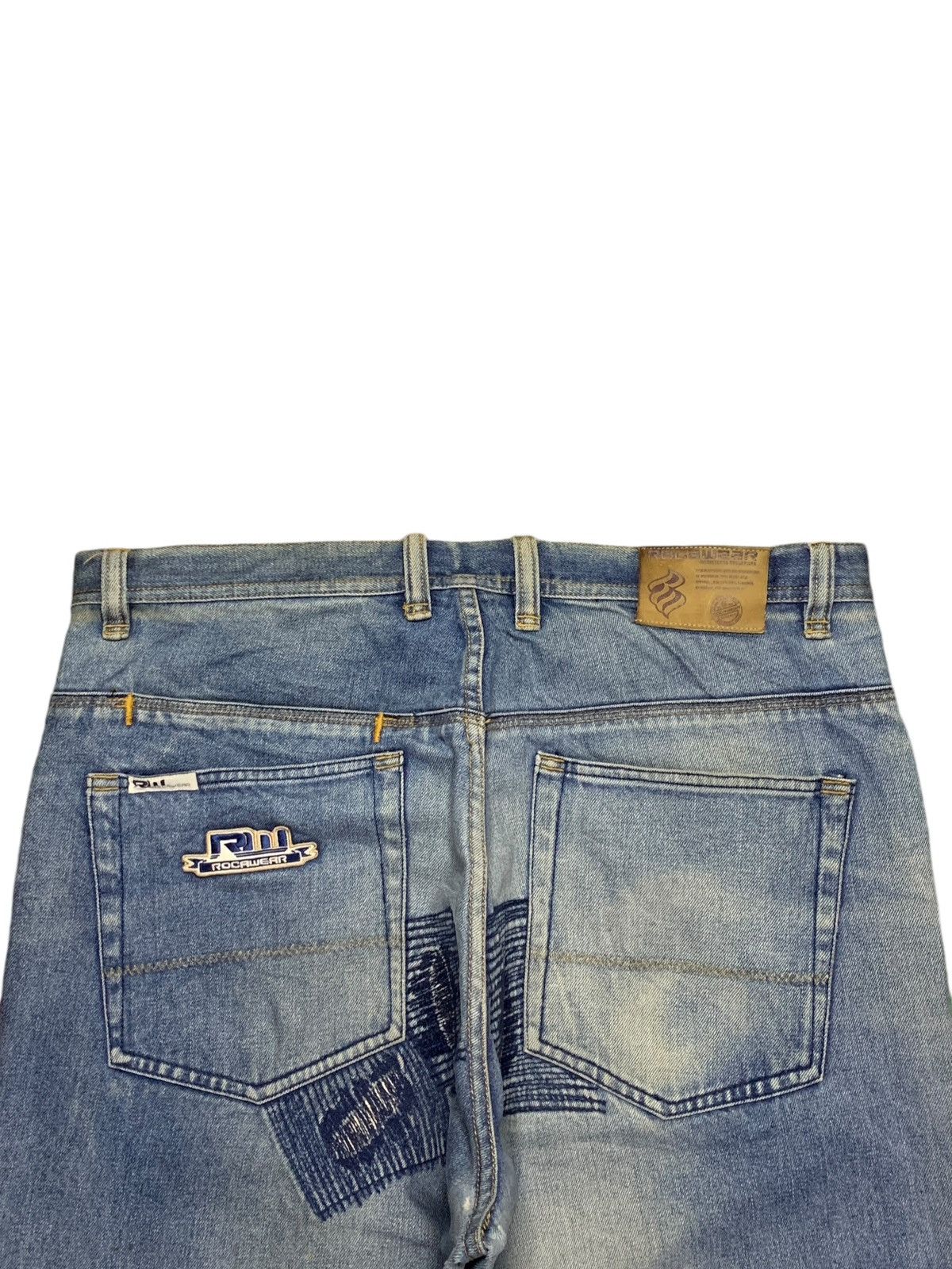 Japanese Brand × Rocawear Vintage Rocawear Faded Wash Patched Distressed Baggy Jeans Size US 37 - 9 Thumbnail