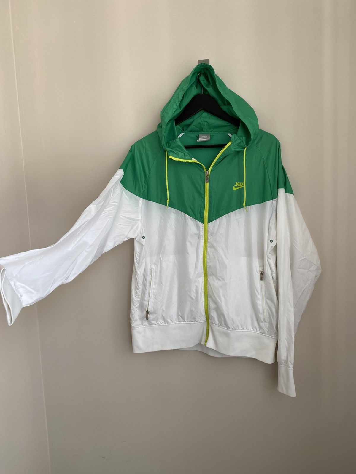 Nike Nike Men's Vintage Windbreaker Size US L / EU 52-54 / 3 - 2 Thumbnail