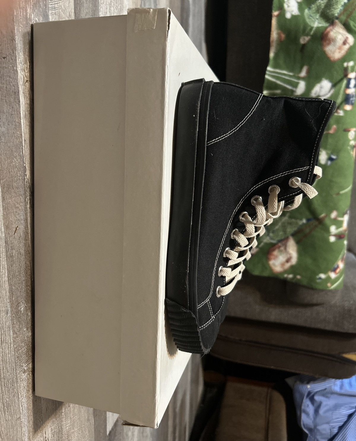 Maison Margiela Maison Margiela High Top Black And White Seude Tabi Sneakers Size US 7 / EU 40 - 2 Thumbnail