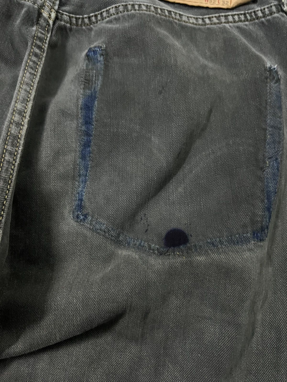 Levi's Vtg Levis 501 black Distressed Faded Jean Size US 31 - 15 Thumbnail